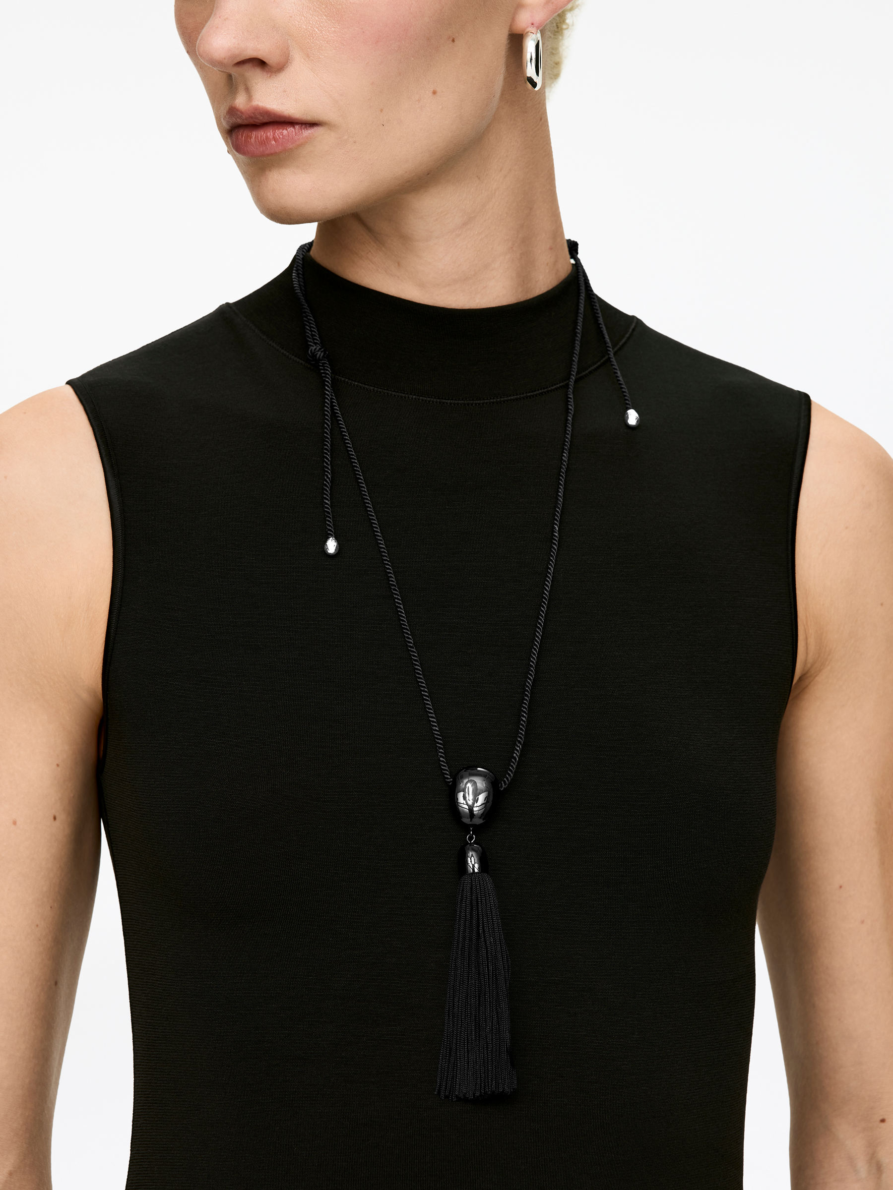 Tassel Necklace - Black - Women - StillMedia/Lookbook - 3