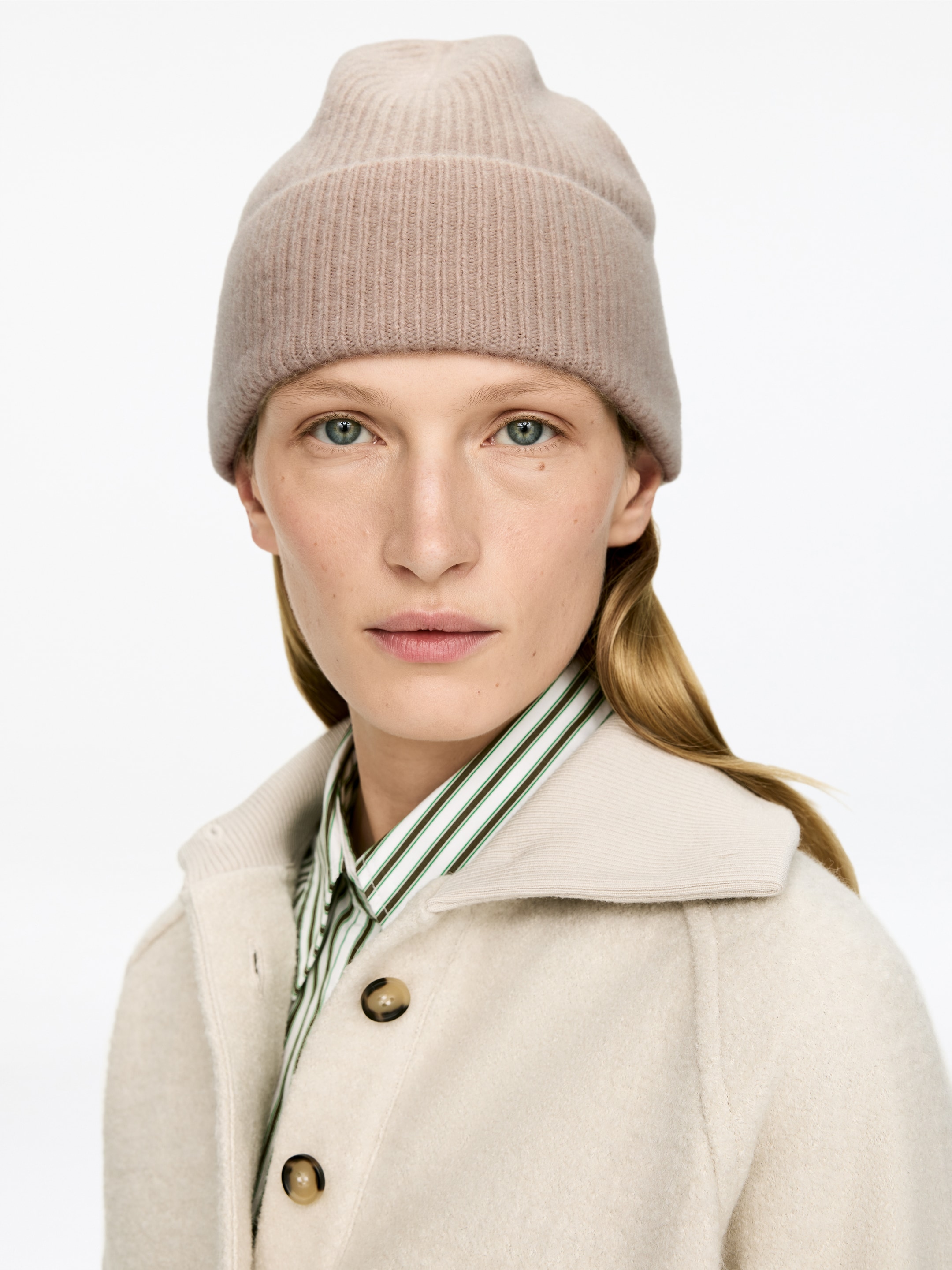View larger image: Cashmere Beanie - Beige - Ladies | H&M GB 1