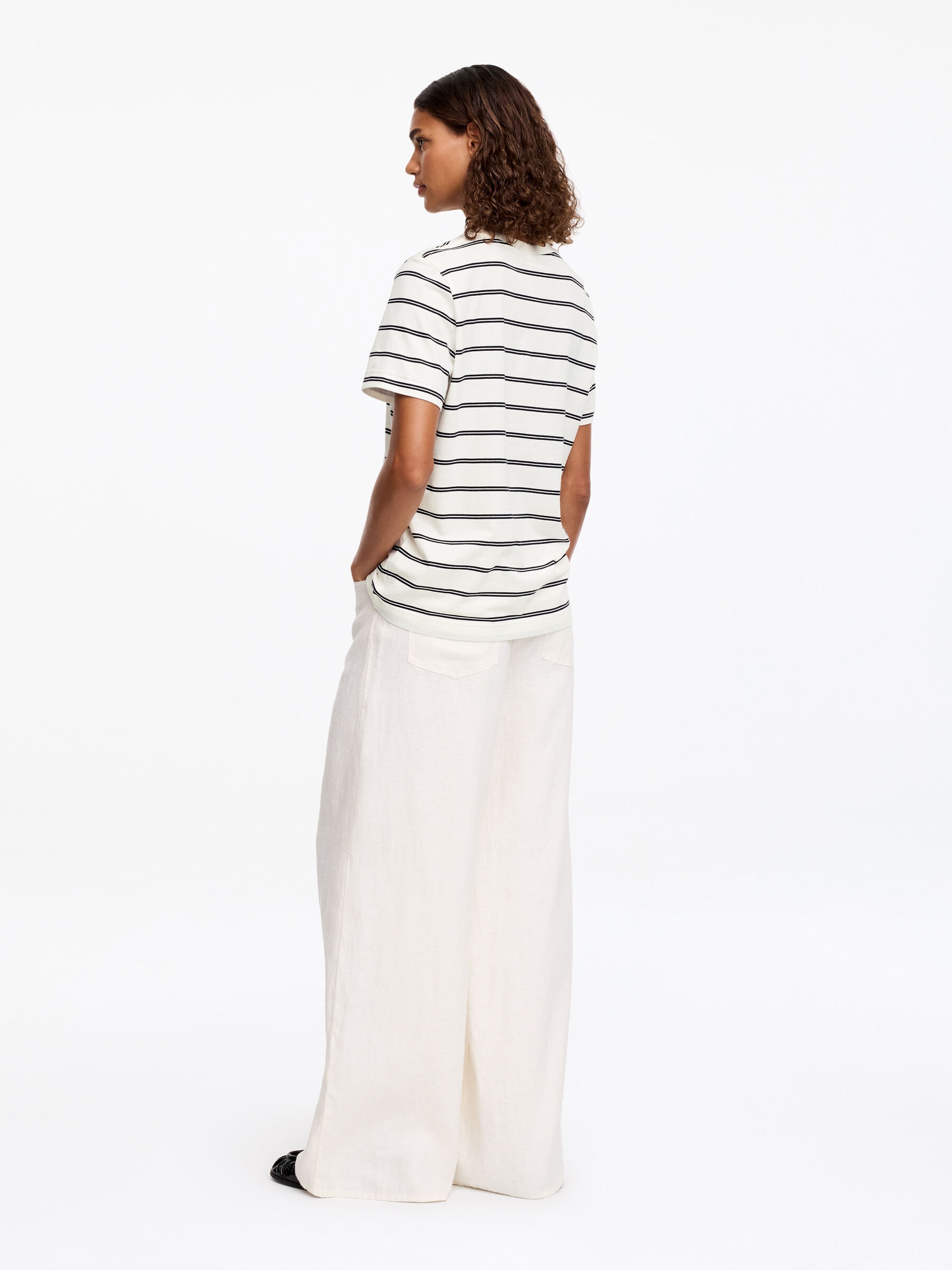 T-shirt signature à manches courtes - Blanc/Noir - Regular fit - Femme - StillMedia/Lookbook - 2