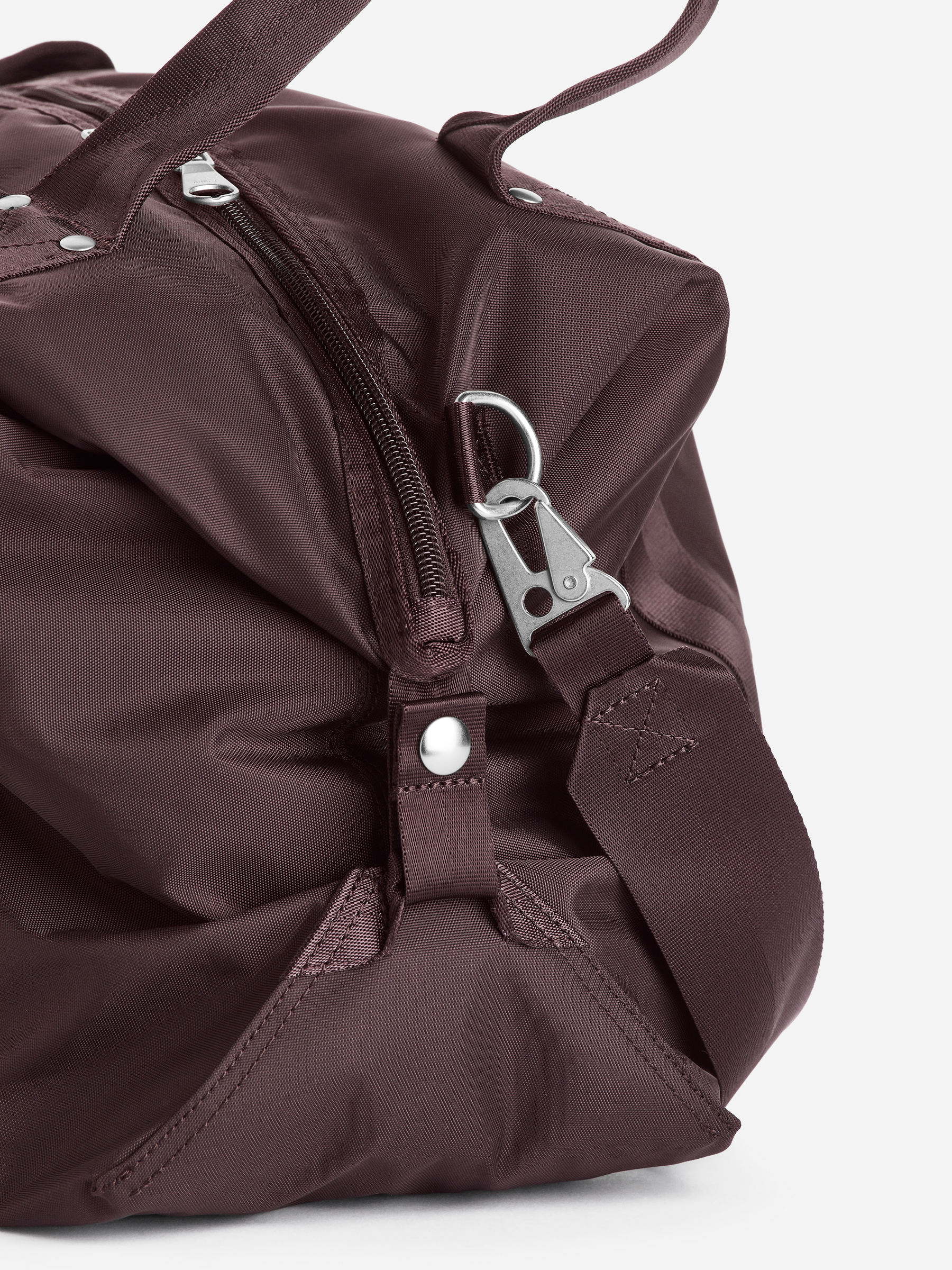 36-Hour Tote - Plum - Travel - StillMedia/DescriptiveDetail - 3