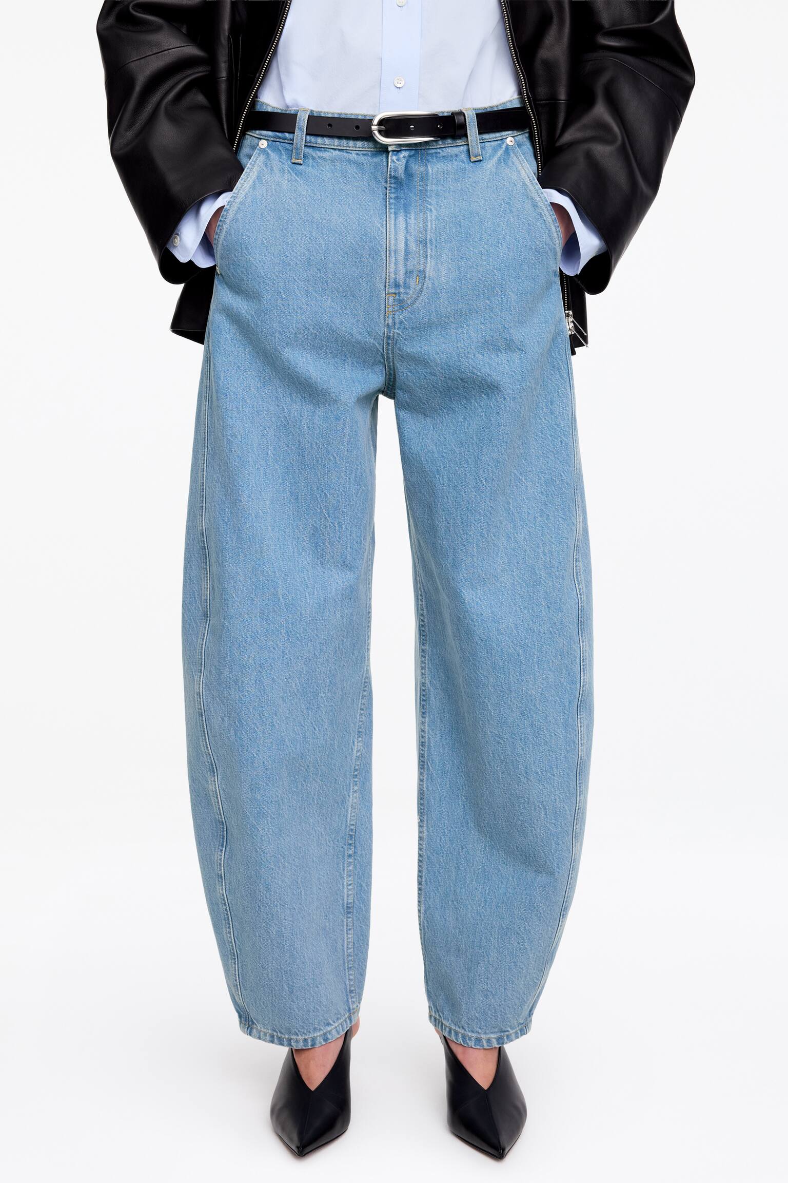 Calças de ganga de corte barrel - Azul médio/Branco/Azul com lavagem/Azul claro - 4