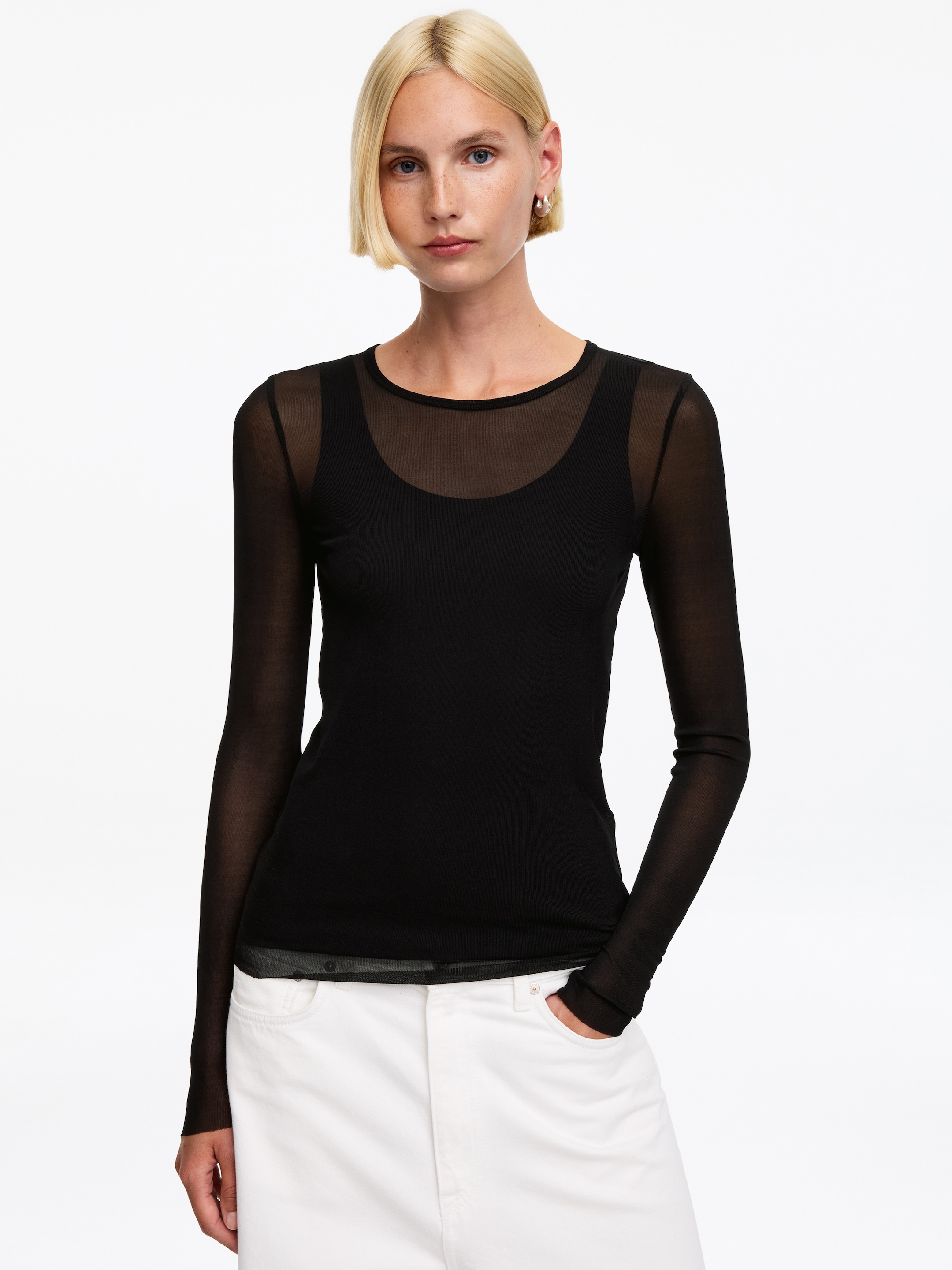 Slim Silk Top - Black - Slim fit - women - StillMedia/Lookbook - 2