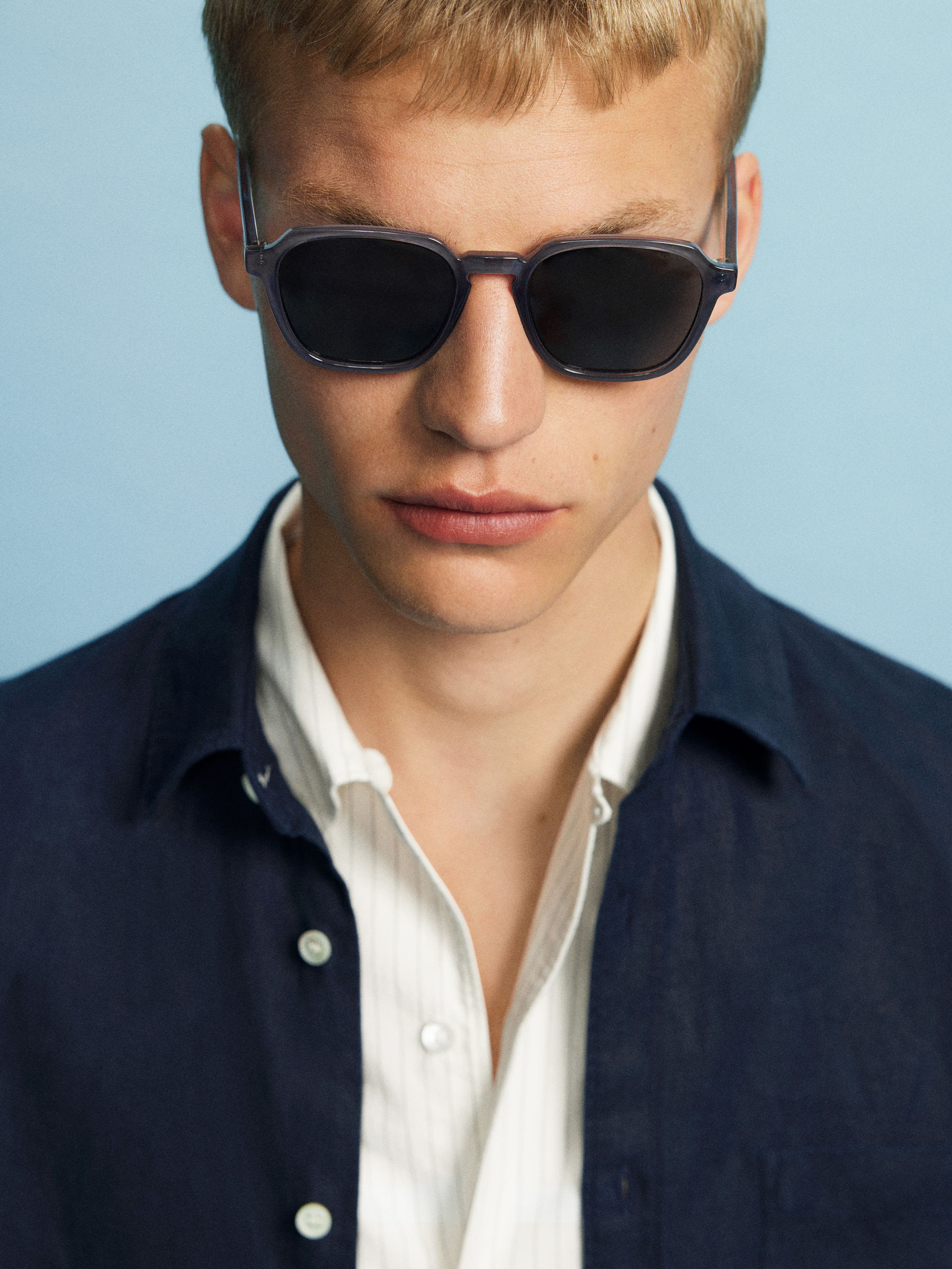 Leinenhemd mit normaler Passform - Dunkelblau - Regular Fit - Herren - StillMedia/Lookbook - 1