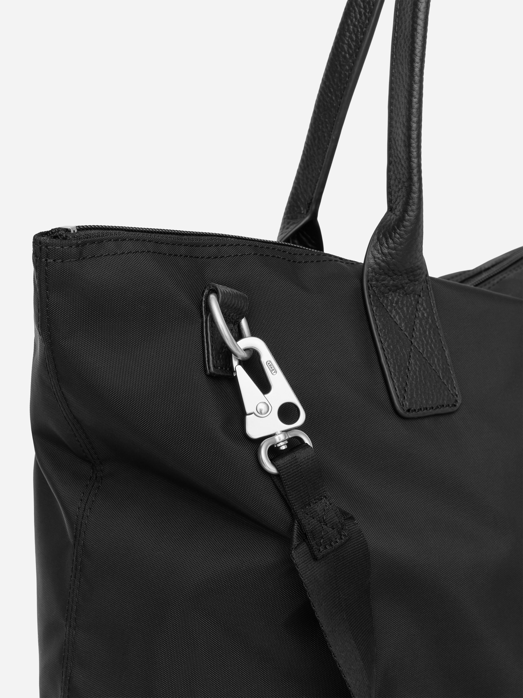 36-Hour Leather-Detailed Tote - Black - Travel - StillMedia/DescriptiveDetail - 6