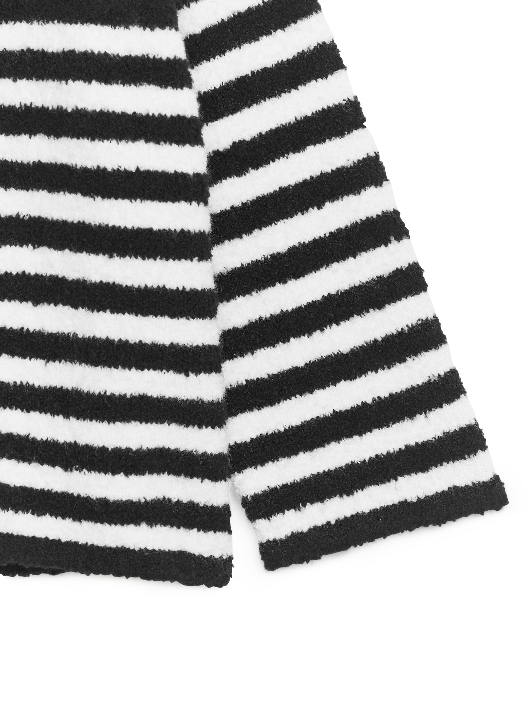 Flauschiger Pullover mit kastiger Passform - Schwarz/Weiß - Kinder - StillMedia/DescriptiveDetail - 1