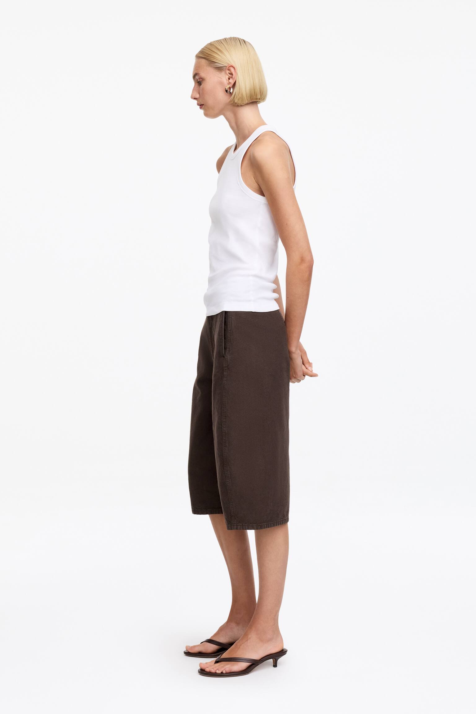 Lærredsshorts med tøndeformede ben - Mørkebrun - 4