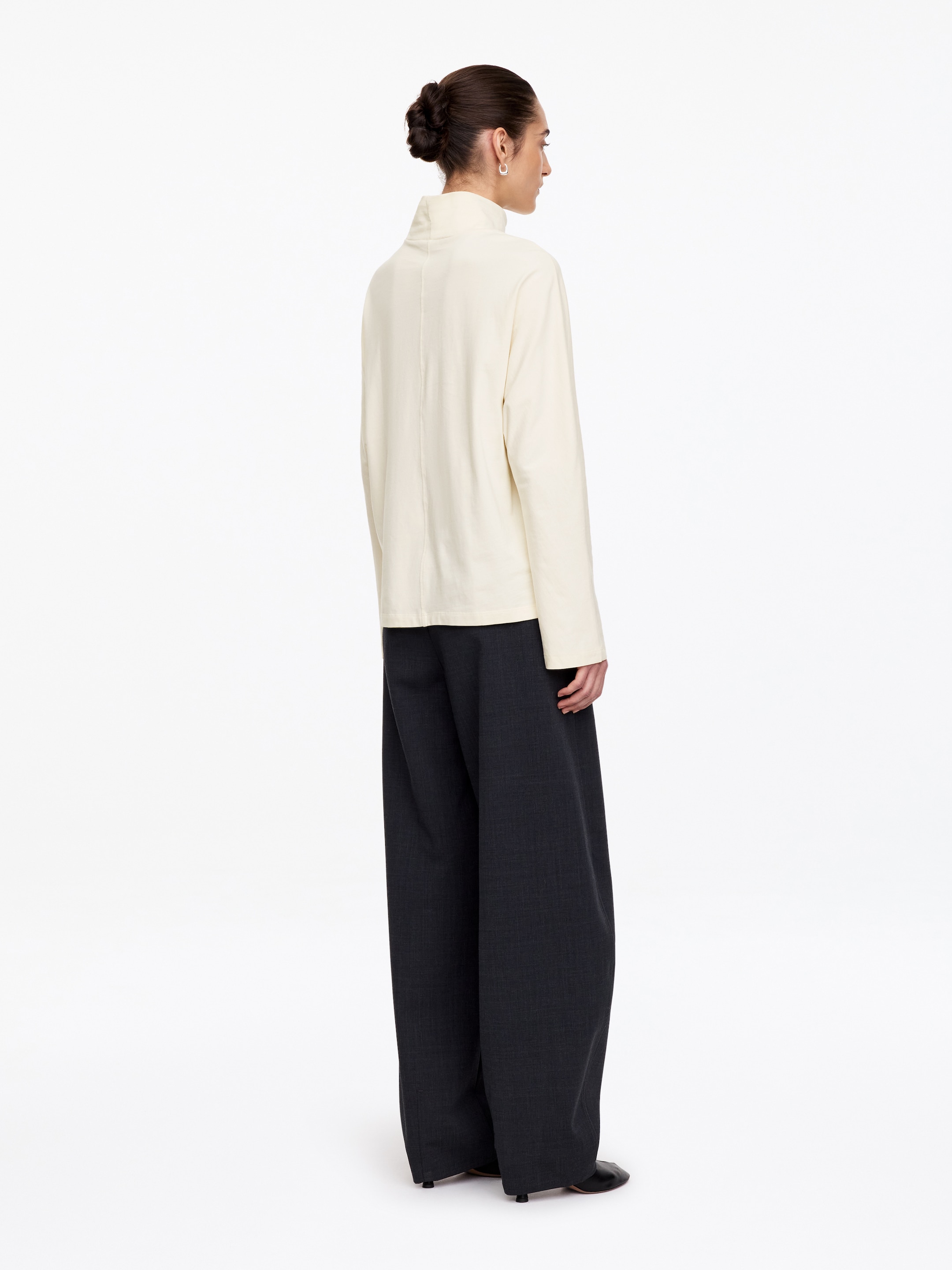 Maglia dolcevita con maniche a pipistrello - Bianco sporco - Loose fit - women - StillMedia/Lookbook - 3