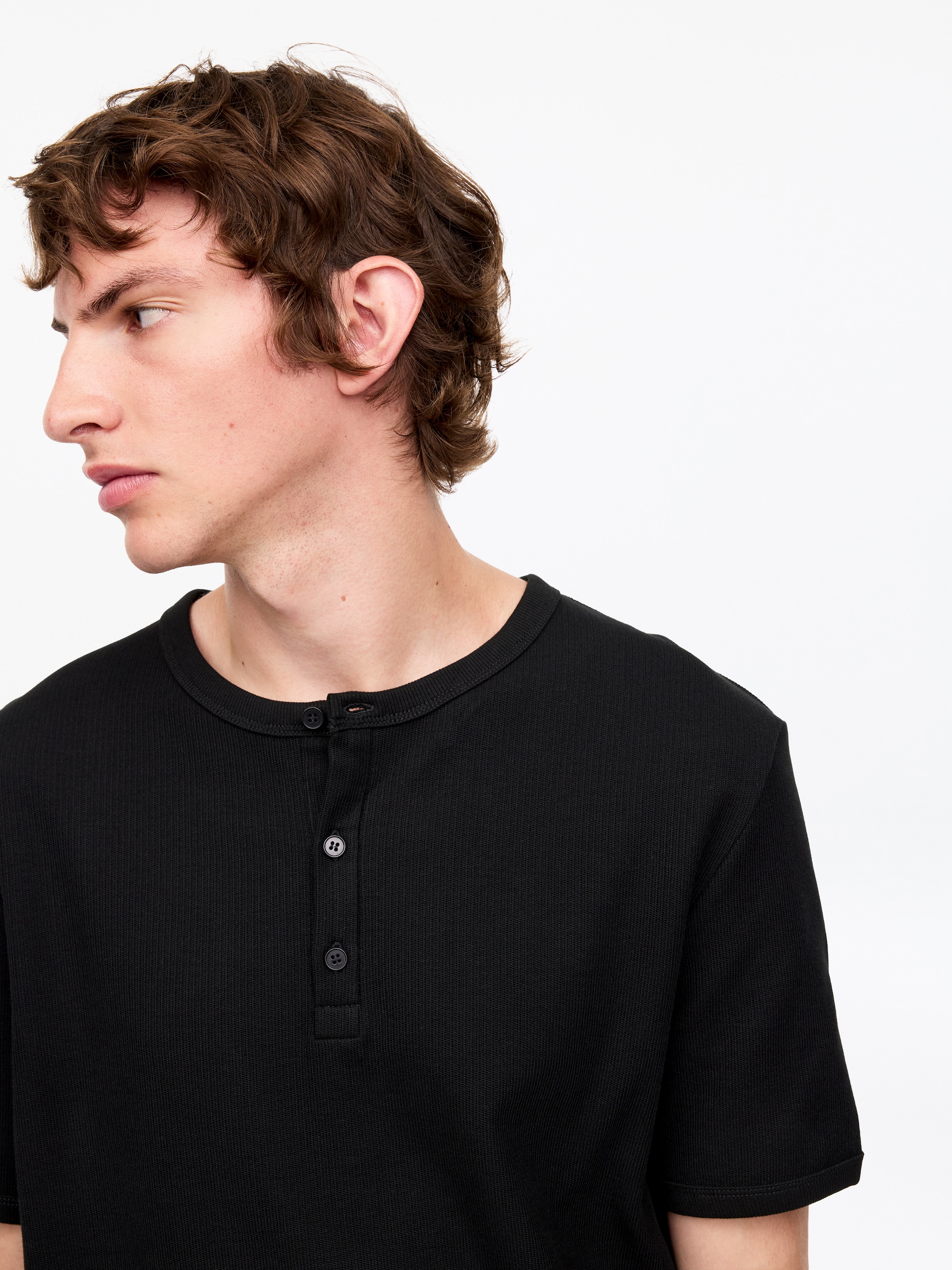 Henley-Shirt mit kurzen Ärmeln - Schwarz - Regular Fit - Men - StillMedia/Lookbook - 5