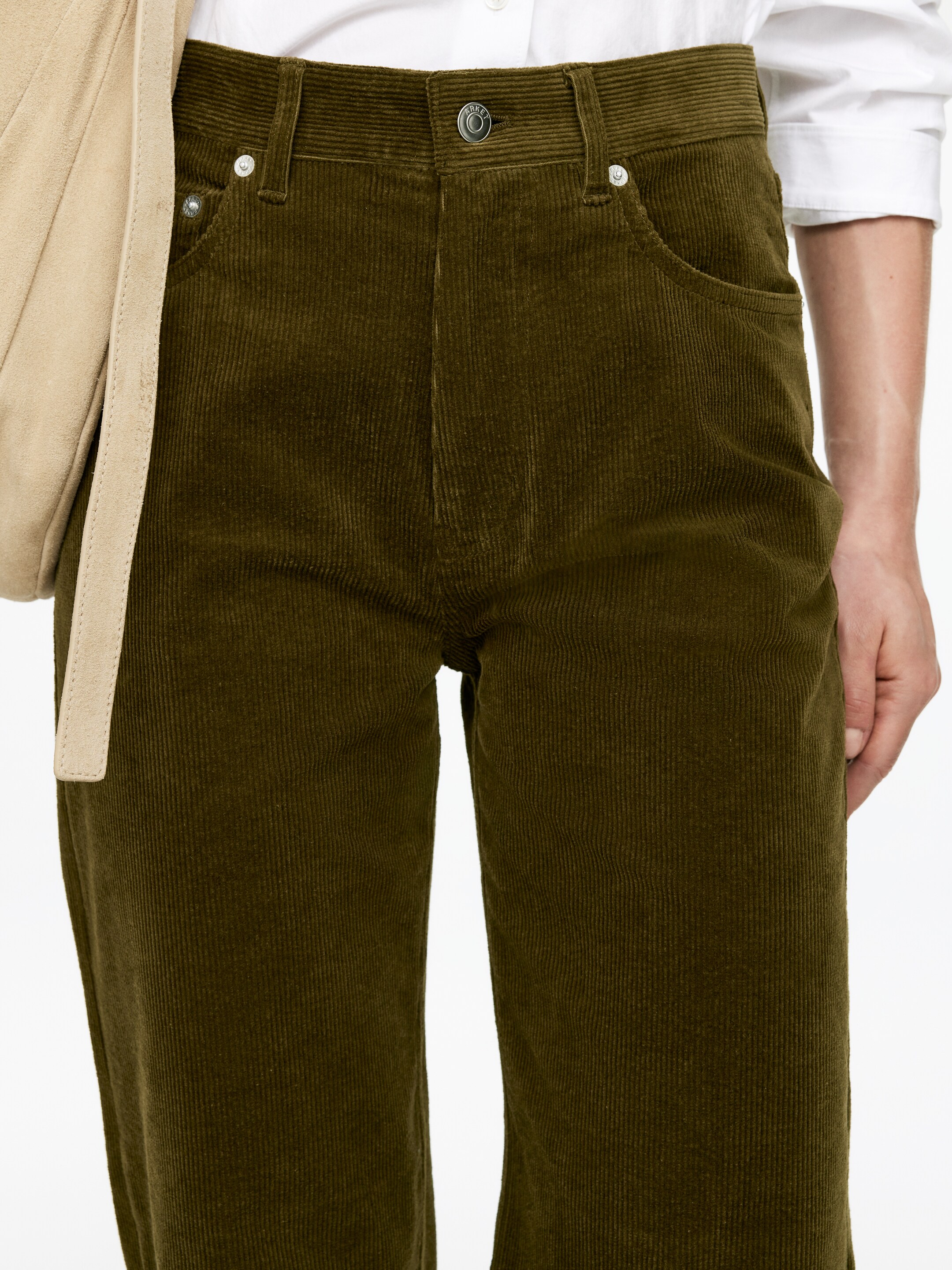 Vis større bilde: CORAL kordfløyelsjeans med vide ben - Mørk khakigrønn - DAME | H&M NO 4