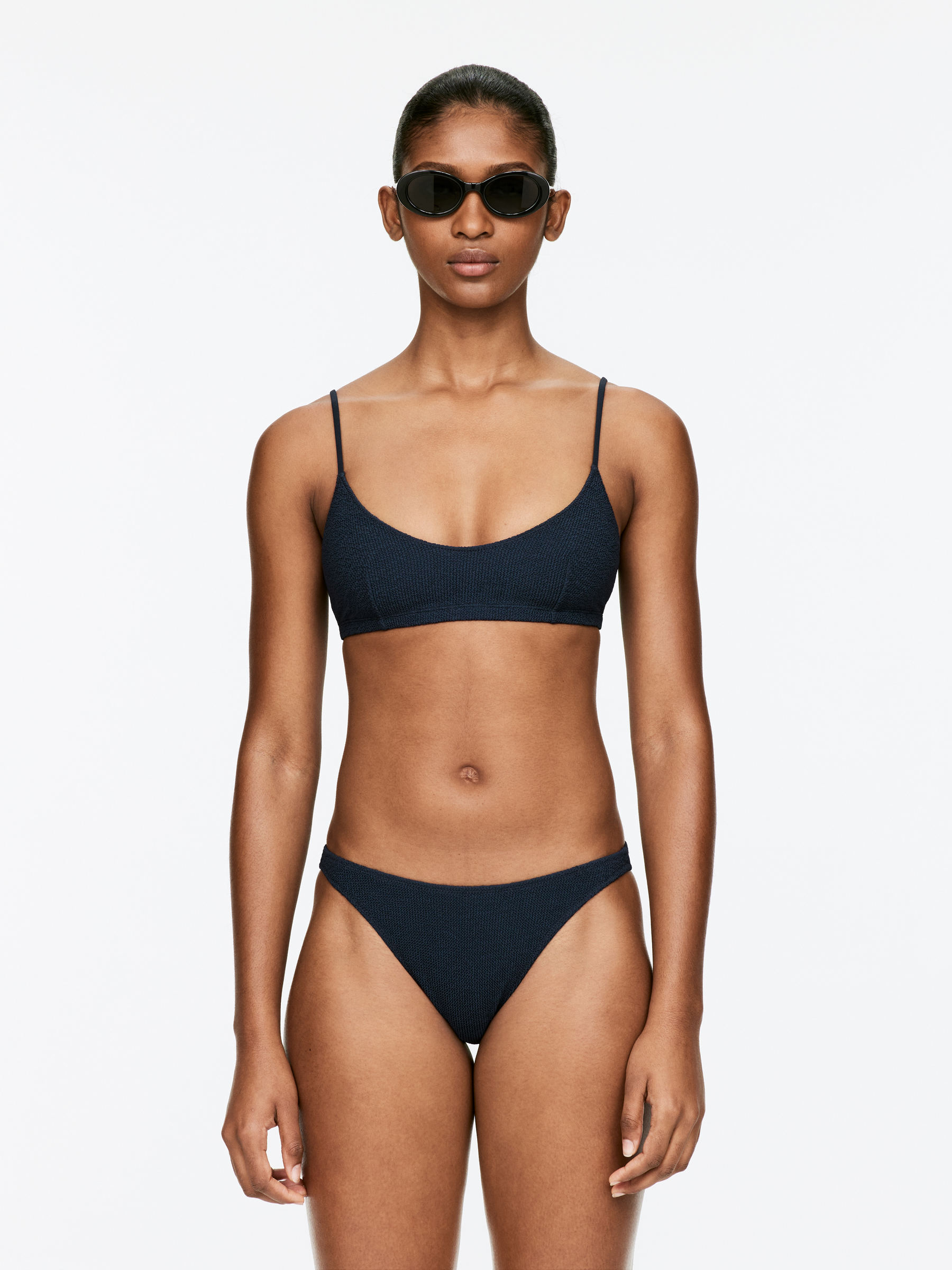 Mid Waist Bikini Briefs - Dark Blue - Women - StillMedia/Lookbook - 5
