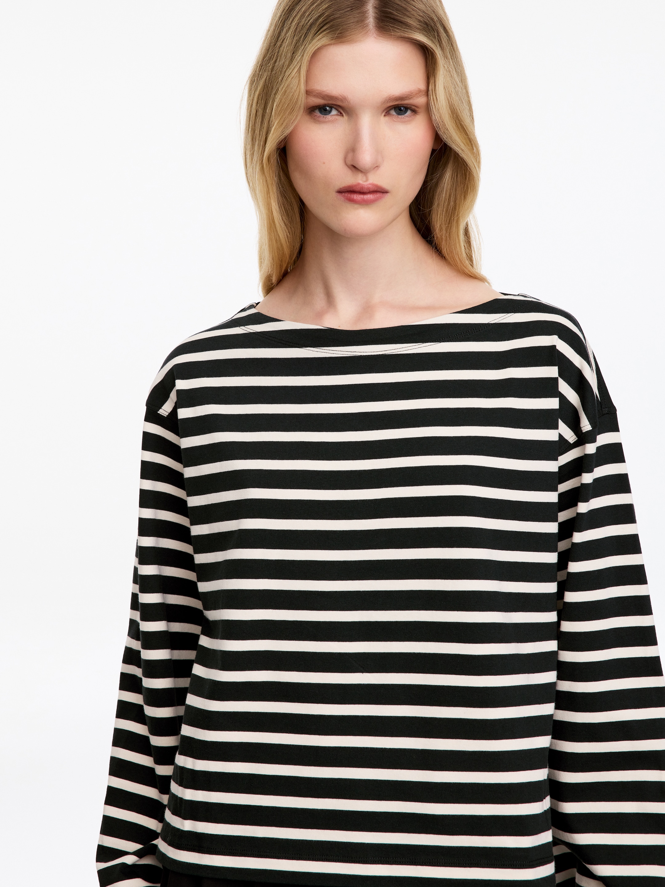 Top de cuello barco a rayas - Negro - Corte estándar - women - StillMedia/Lookbook - 5