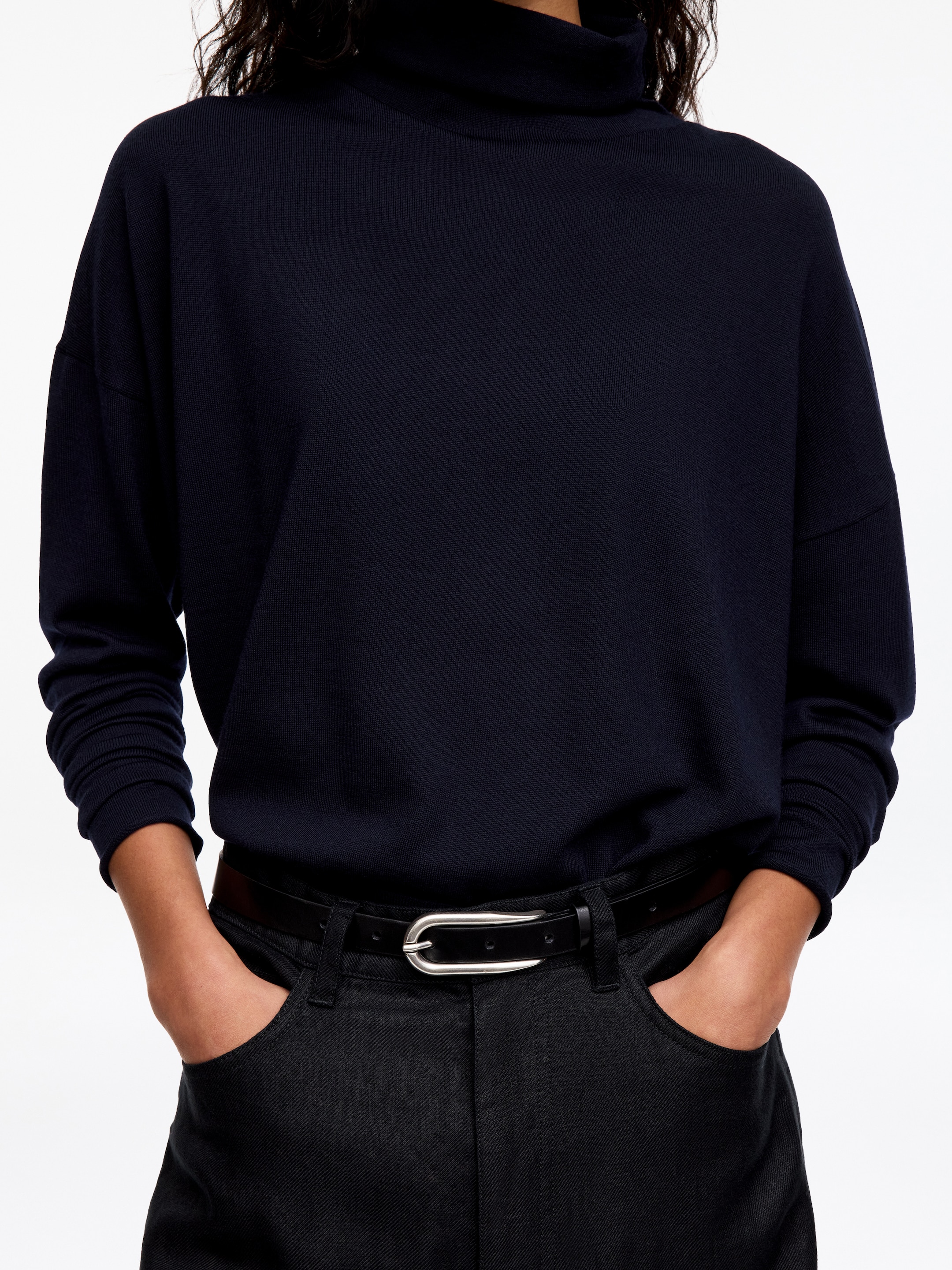 Rollkragenpullover aus Merinowolle - Blau - Loose Fit - women - StillMedia/Lookbook - 6