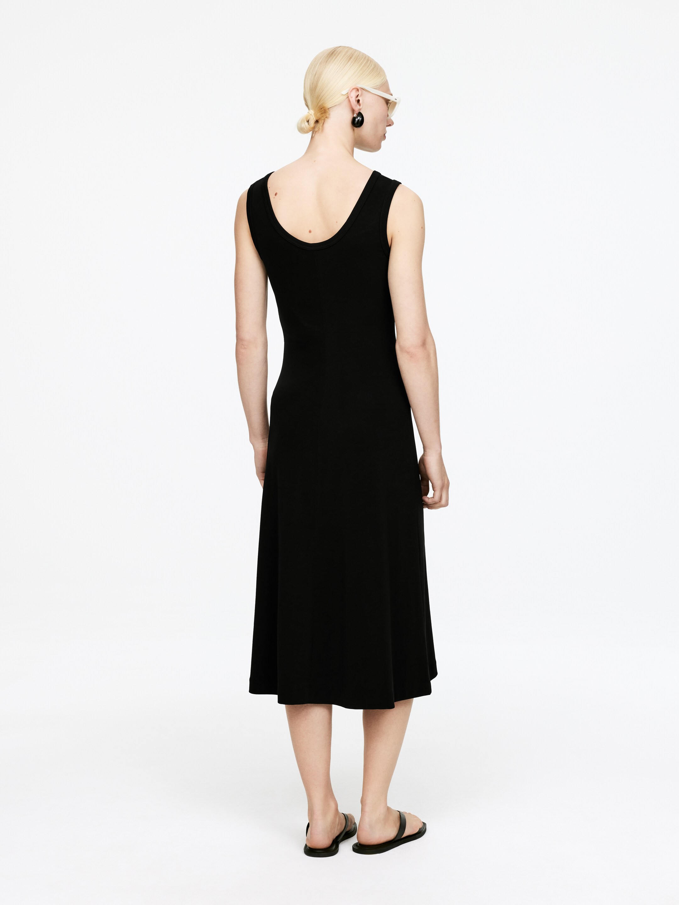 Größeres Bild anzeigen: Geripptes Jerseykleid - Schwarz - Ladies | H&M AT 3
