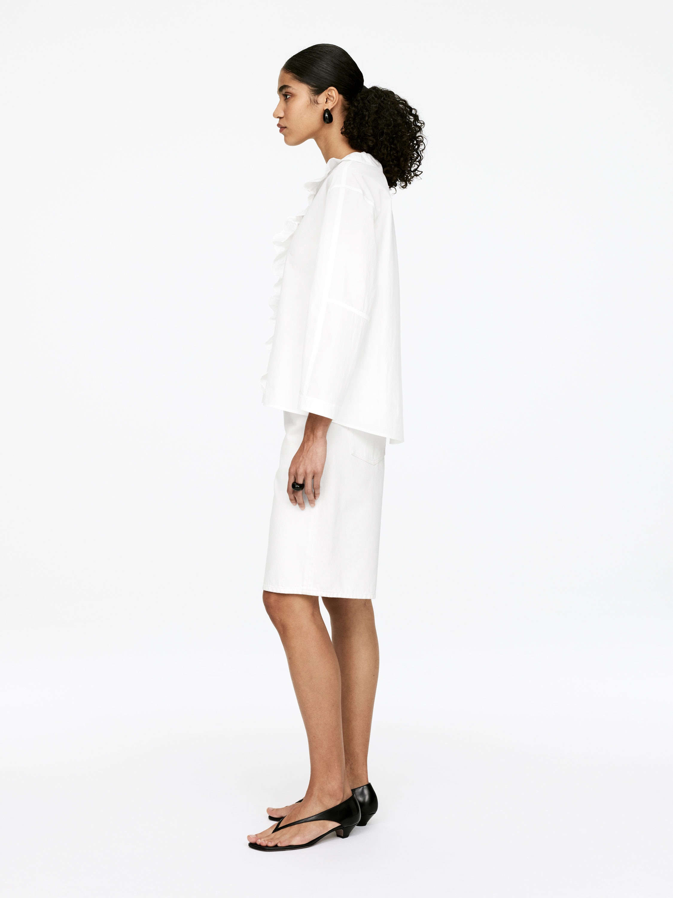 Frill Blouse - White - Regular fit - Women - StillMedia/Lookbook - 3