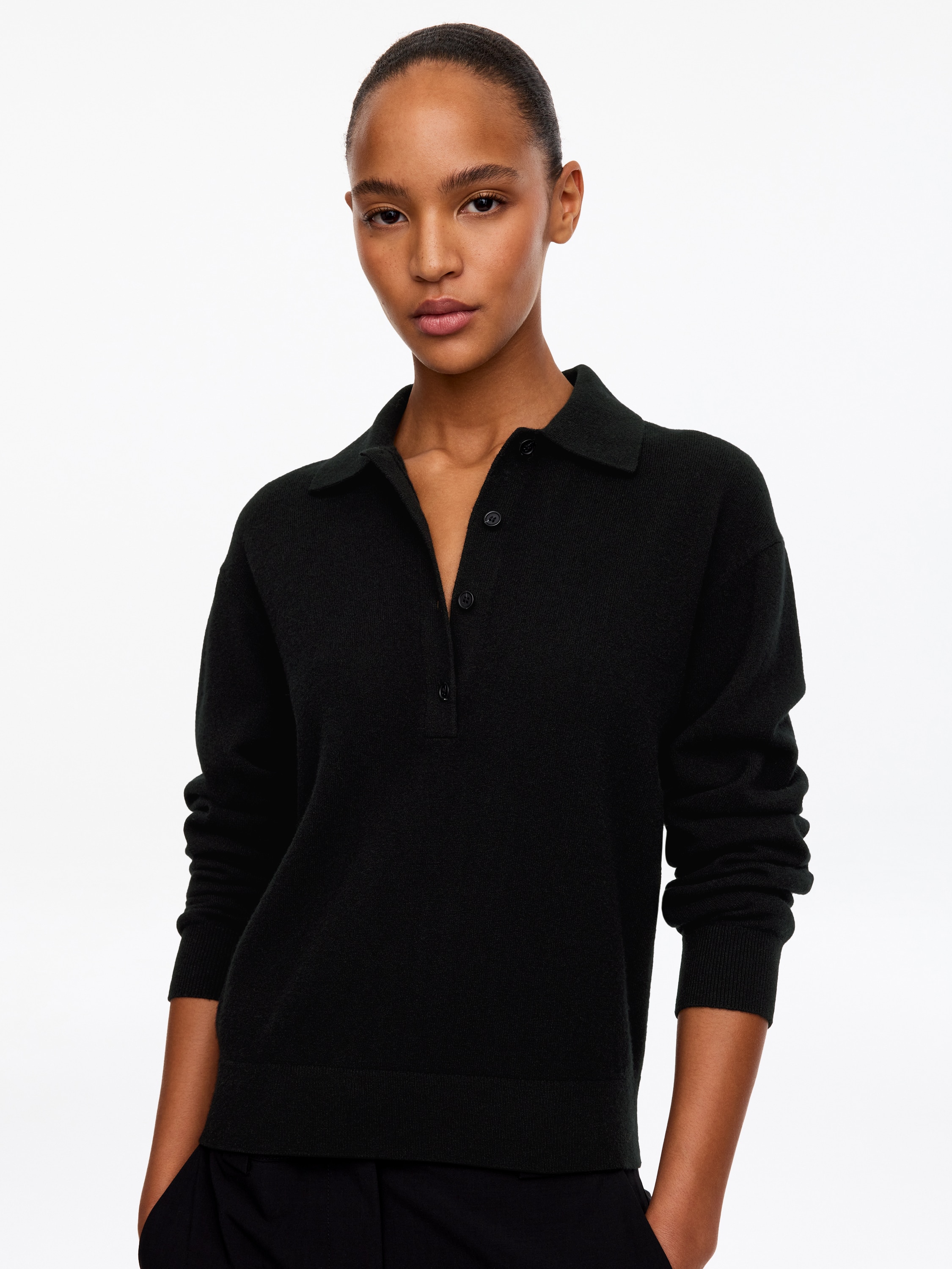 トップス SHINYAKOZUKA POLO JUMPER BLACK Wool Polo Jumper – Black – ARKET SE
