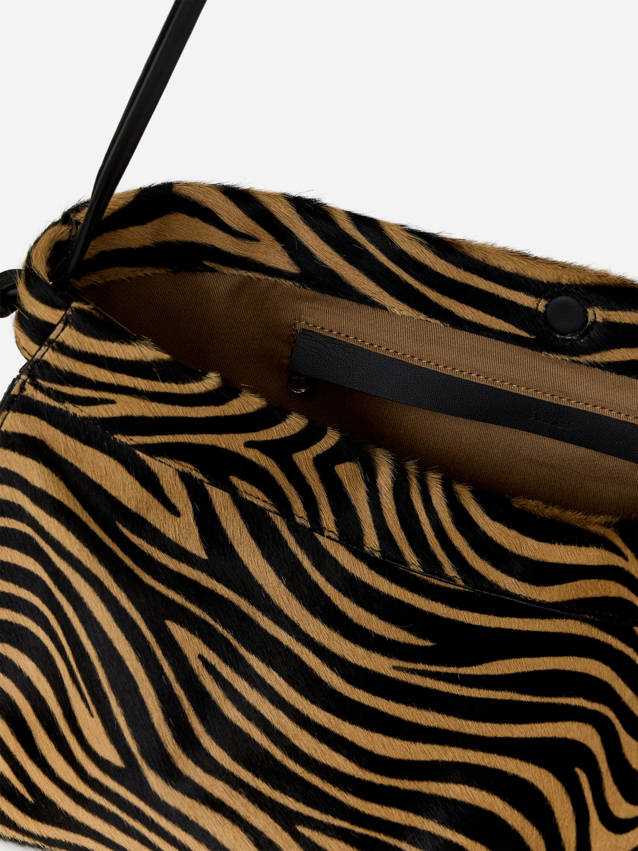 Bolso de hombro de piel con estampado de cebra - Negro/beige/efecto cebra - Women - StillMedia/DescriptiveStillLife - 5