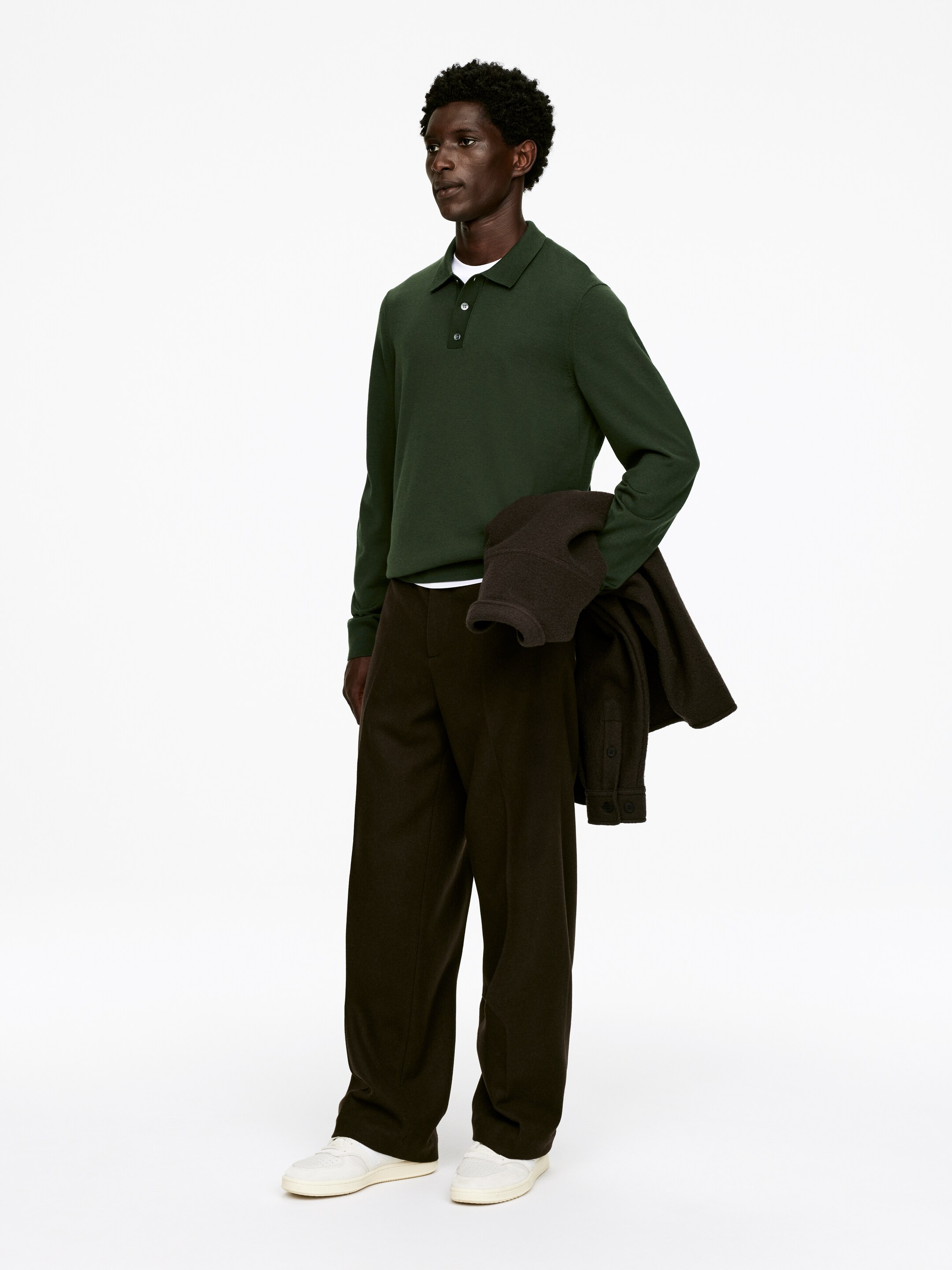 Visualizza immagine più grande: Maglione in stile polo in lana merino - Verde scuro - UOMO | H&M IT 2