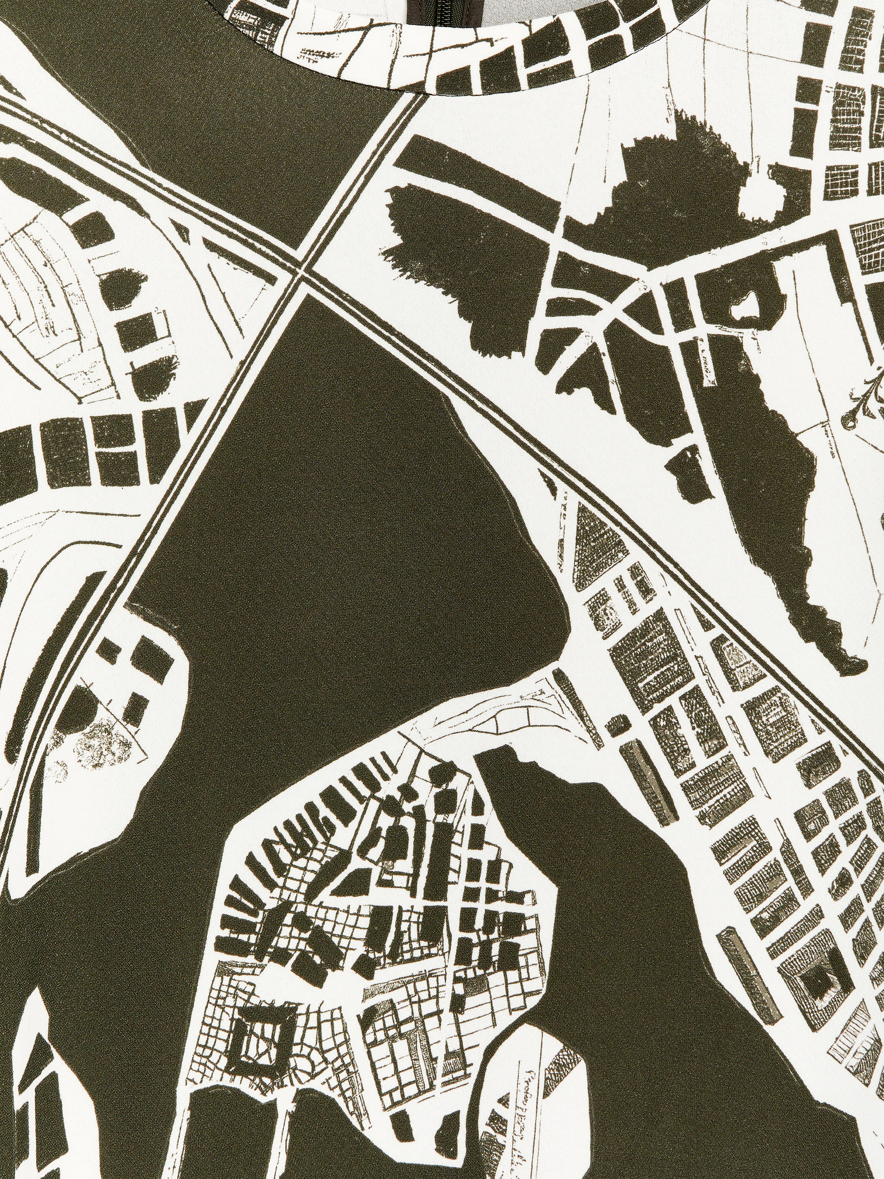 Maxivestido con estampado de Estocolmo - Blanco/verde caqui - Corte estándar - Women - StillMedia/DescriptiveDetail - 2