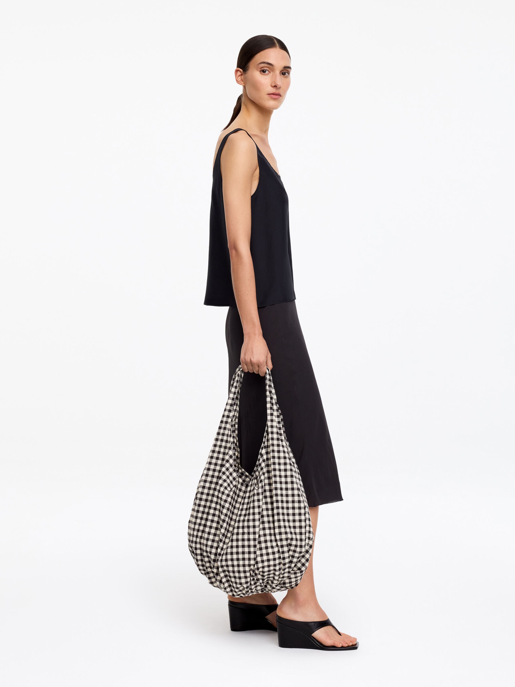 Printed Tote Bag - Off White/Black - Women - StillMedia/Lookbook - 5