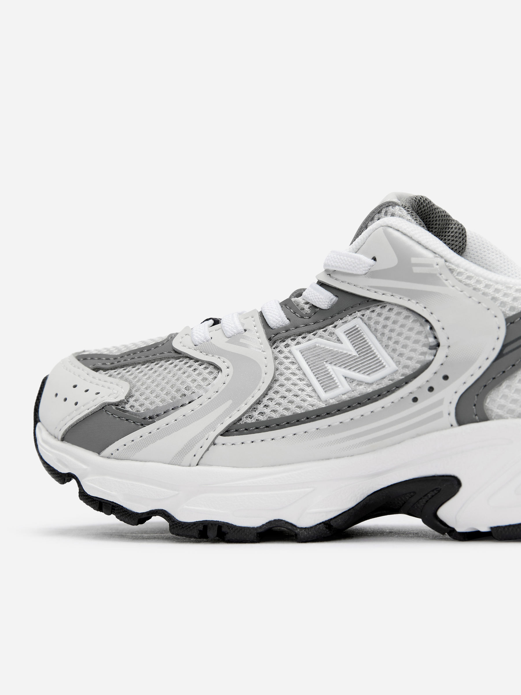 New Balance 530 Youth Trainers - White - Children - StillMedia/DescriptiveDetail - 6