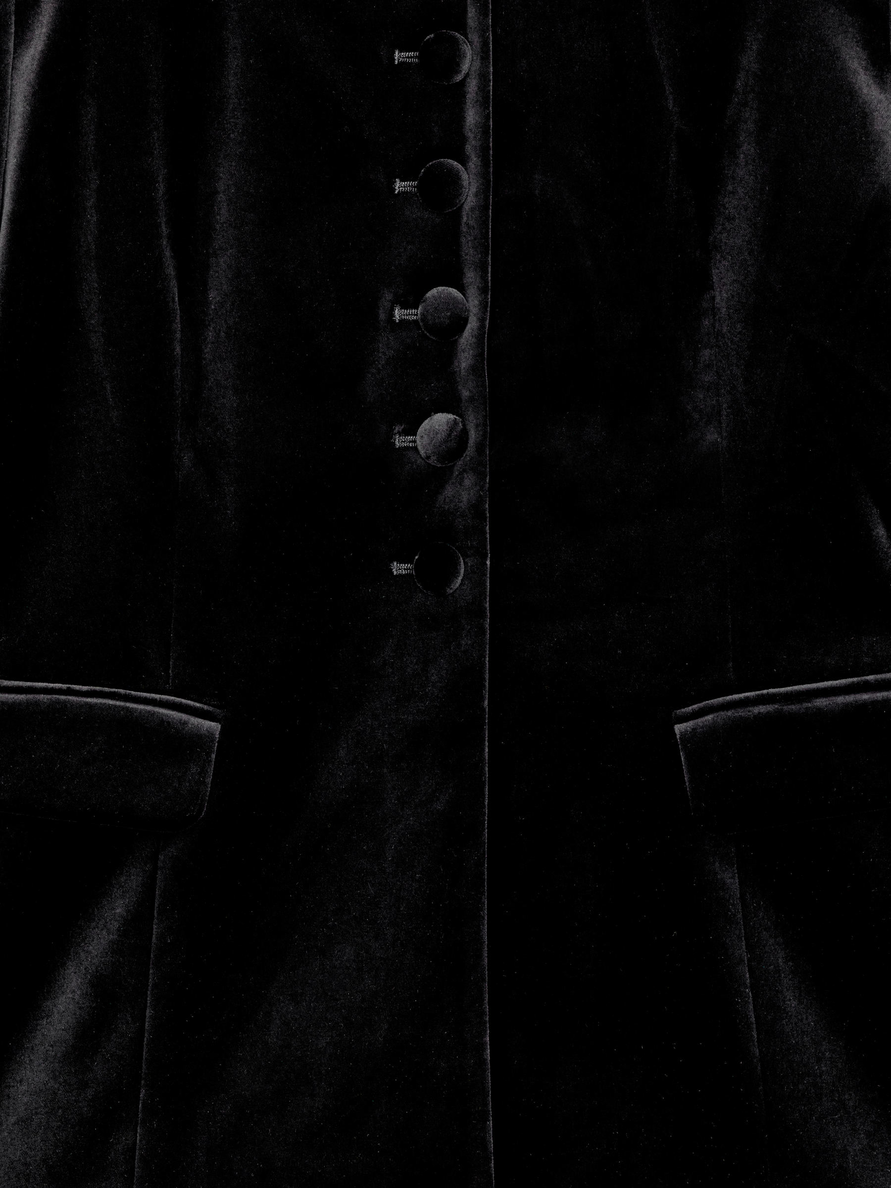 Velvet Blazer - Black - Slim fit - Women - StillMedia/DescriptiveDetail - 2