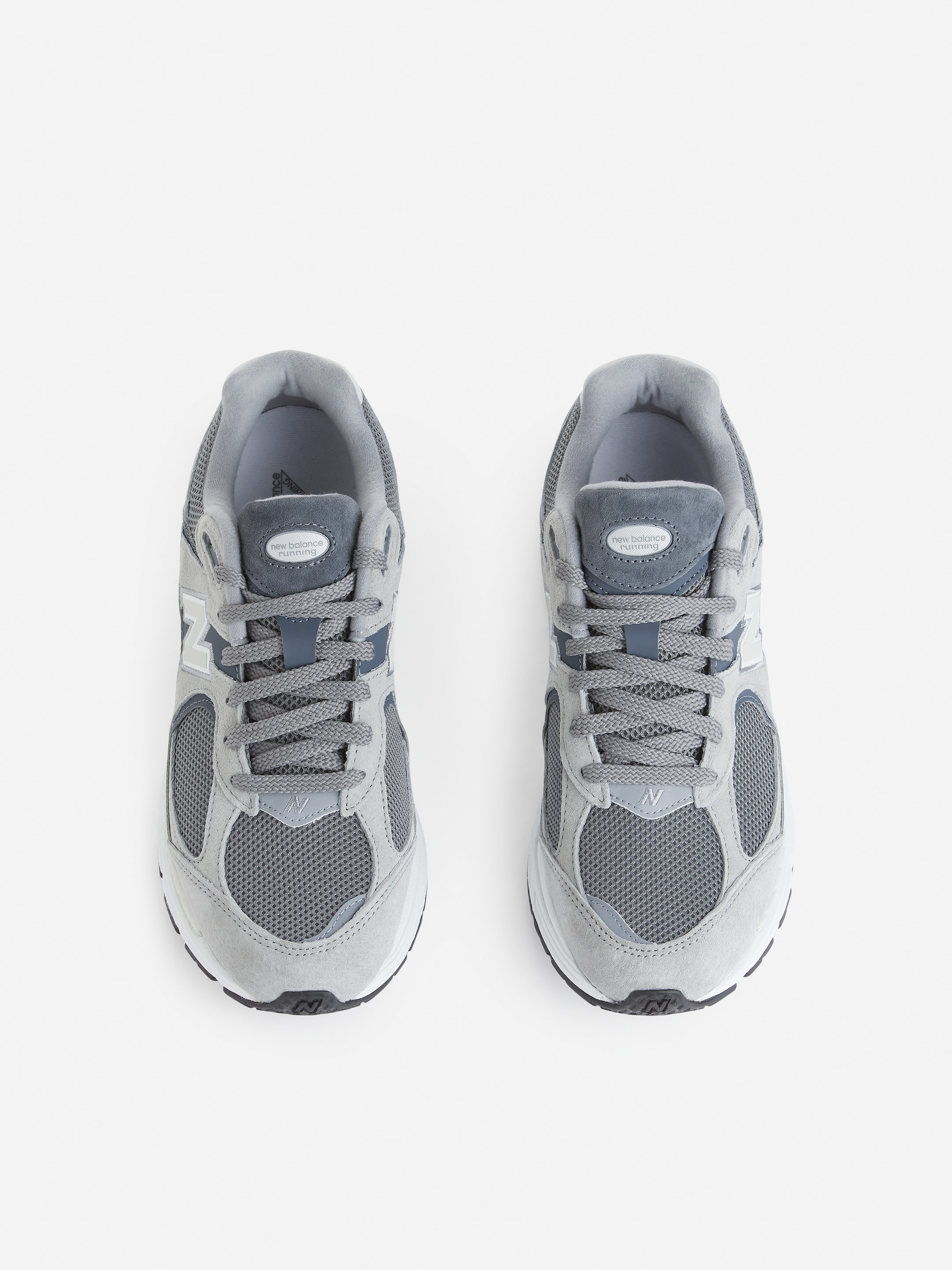 New Balance 2002R Trainers - Grey/Dove - Men - StillMedia/DescriptiveStillLife - 4