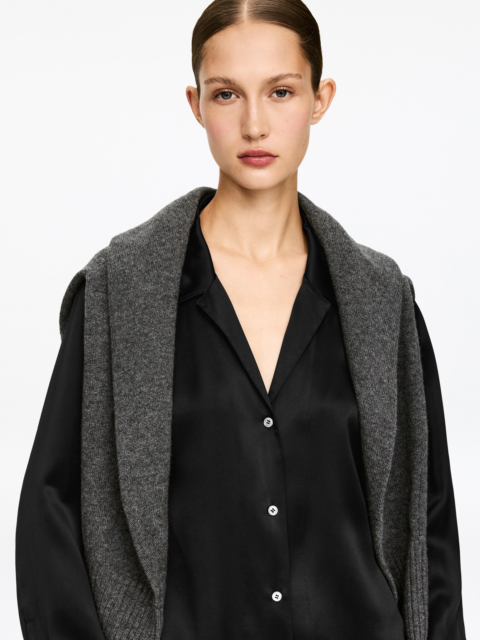Relaxed Silk Shirt - Black/Off-White - 4