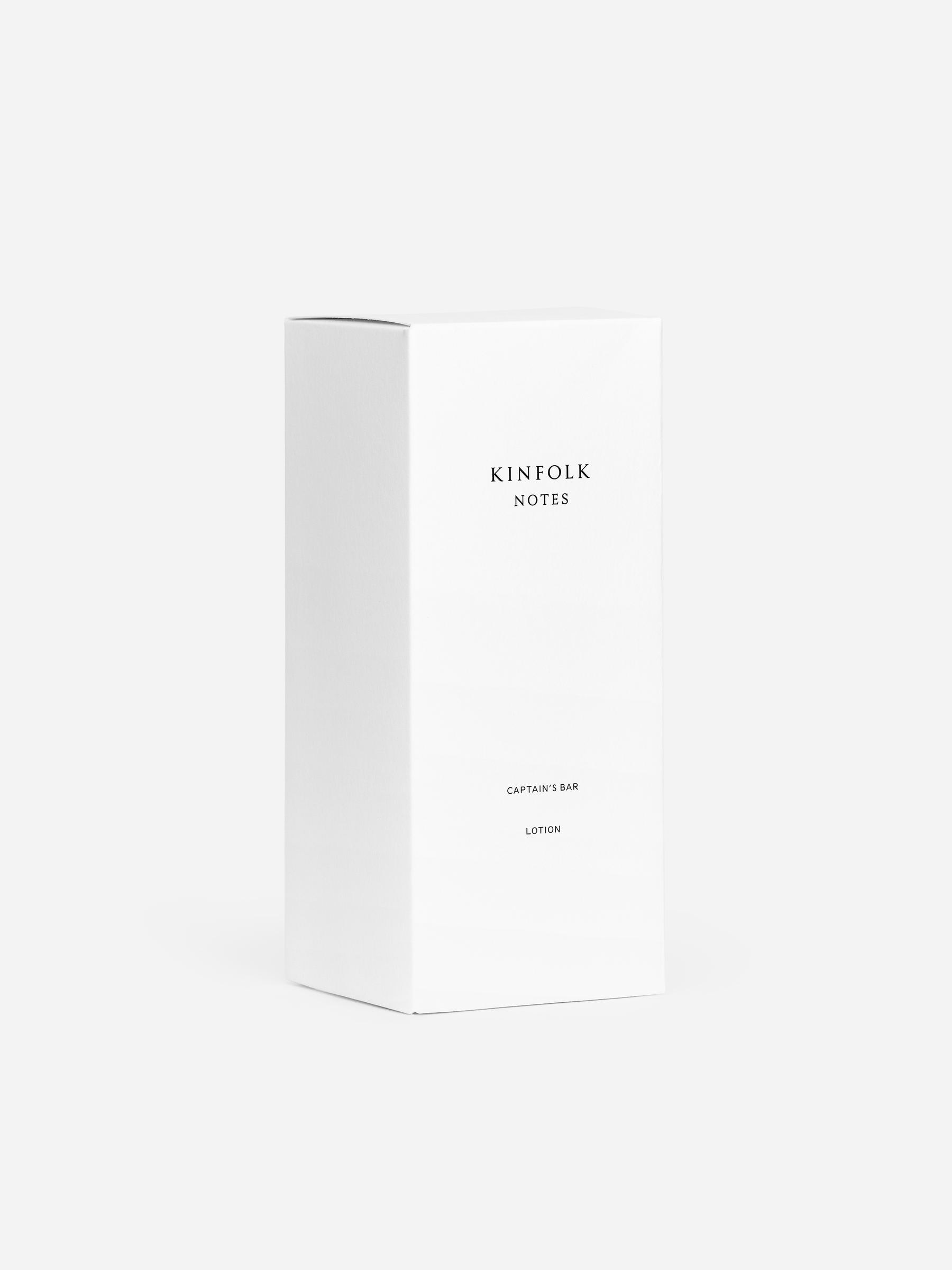 Loción Kinfolk Notes 300 ml - Captain’s Bar - Homeware - StillMedia/DescriptiveStillLife - 1