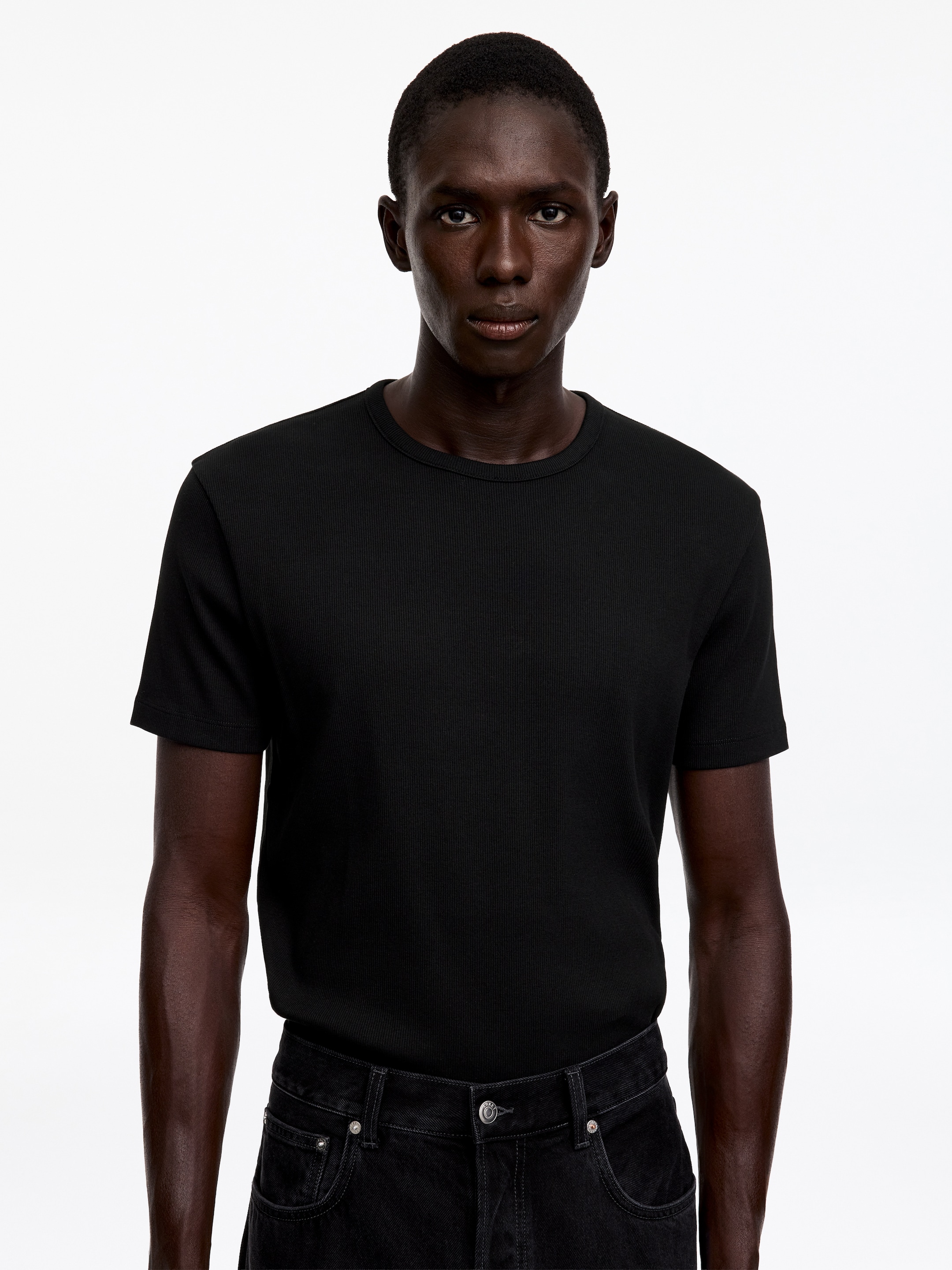 Dopasowany T-shirt - Czarny - Wąski fason - men - StillMedia/Lookbook - 5