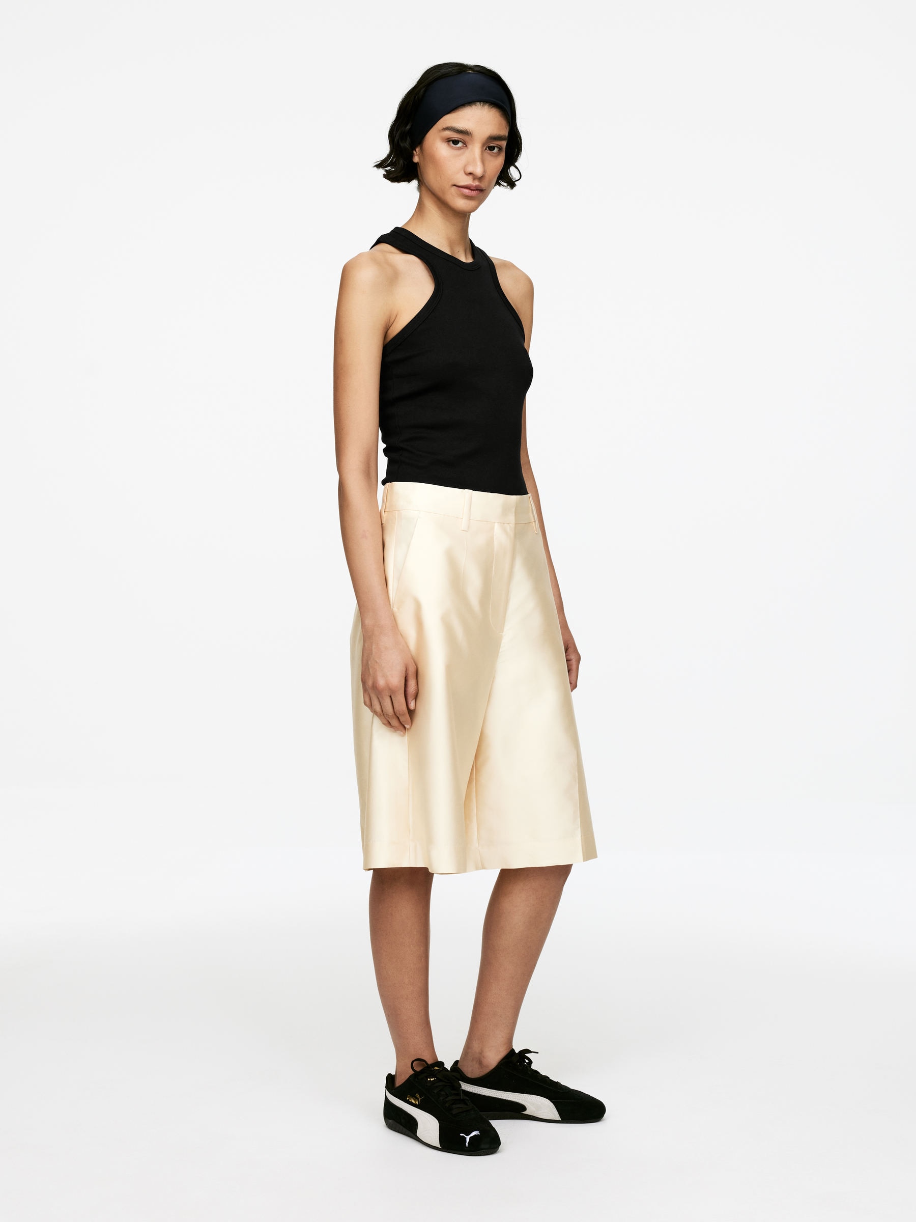 Ribbed Racer Tank - Black - Women - StillMedia/Lookbook - 13