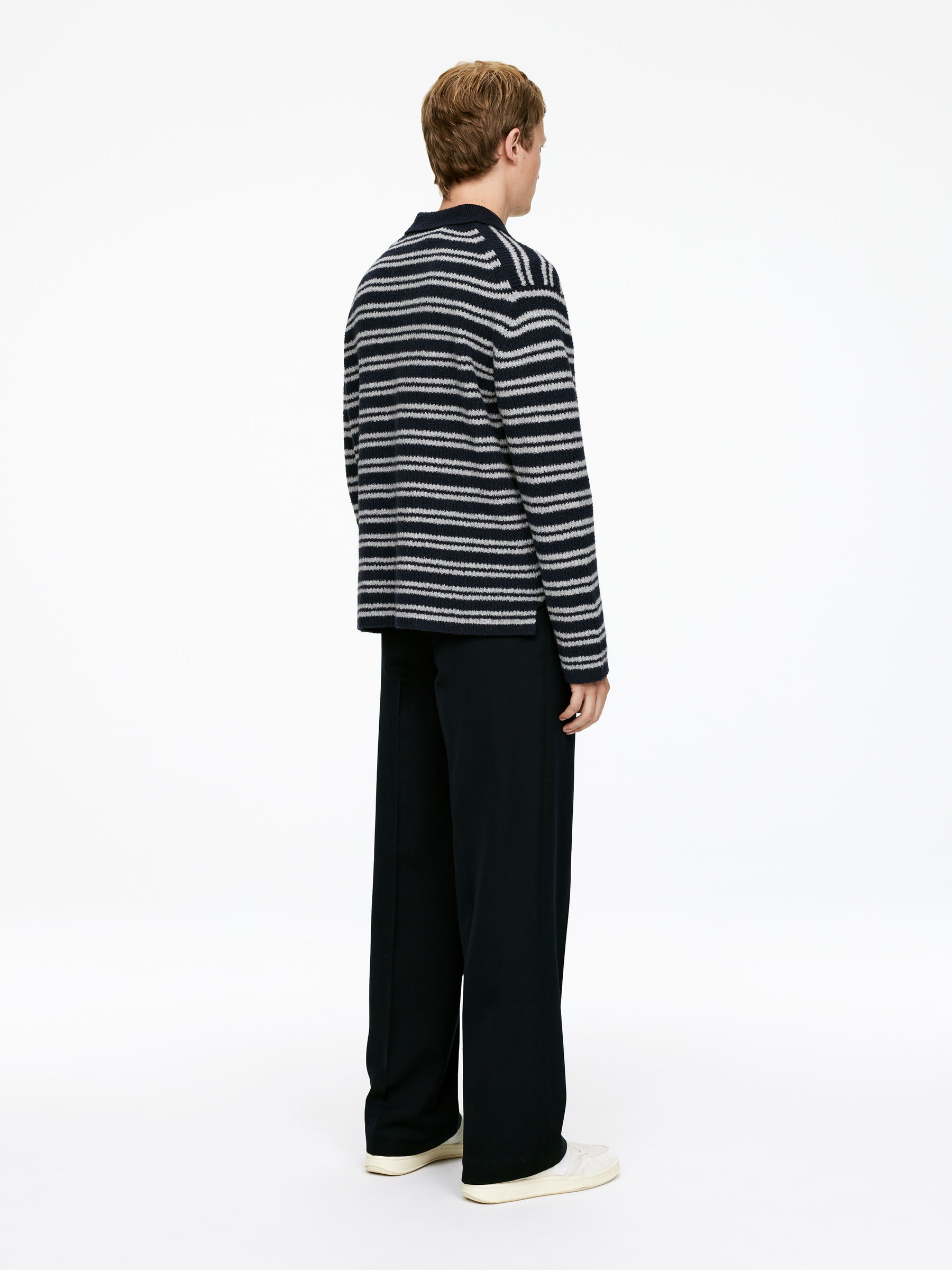 Stickad pikétröja - Mörkblå/off-white - Regular fit - Men - StillMedia/Lookbook - 3