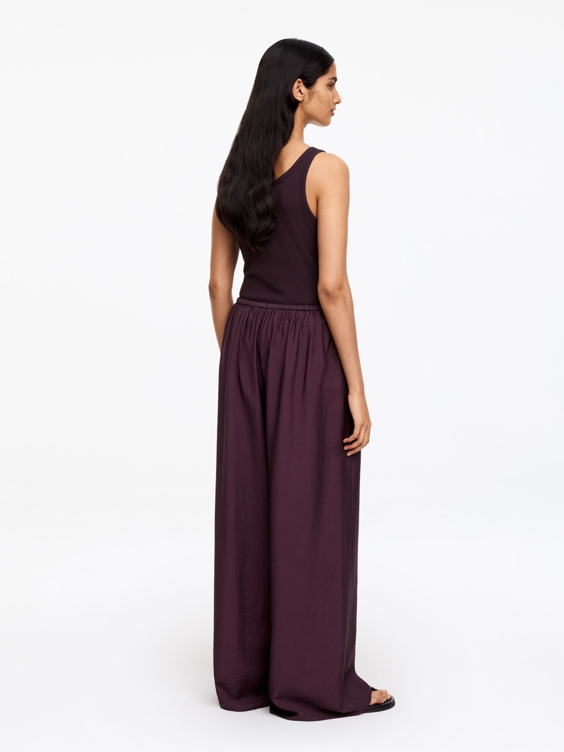 Wide Trousers - Dark Purple - Loose fit - Women - StillMedia/Lookbook - 3