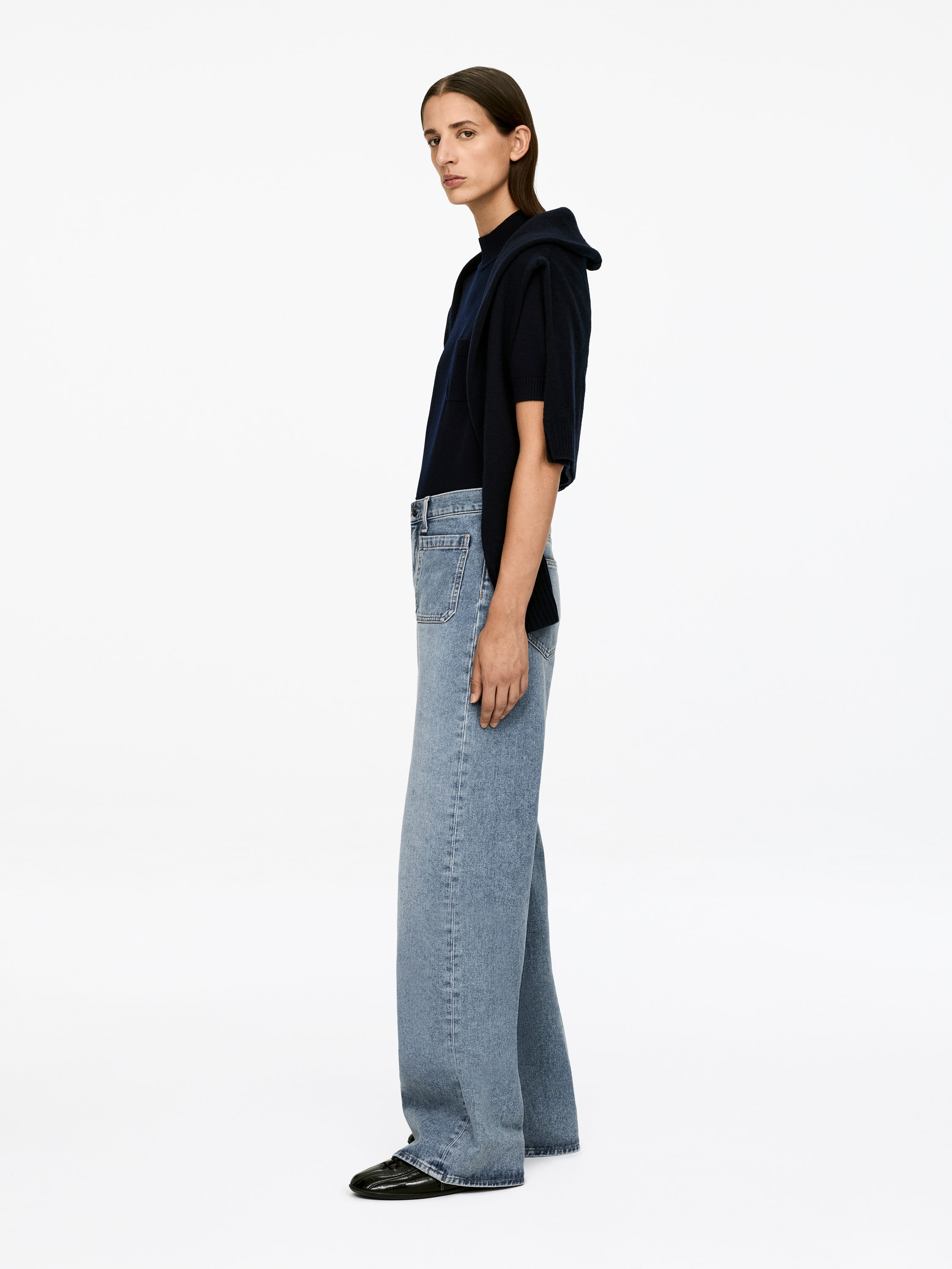 LUPINE Flared Jeans - Blue - Loose fit - Women - StillMedia/Lookbook - 6