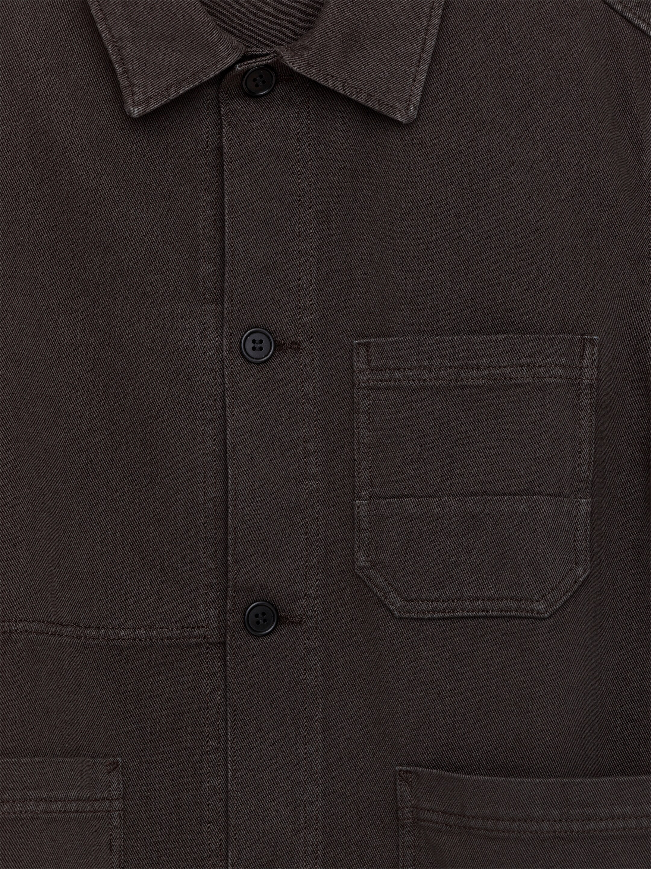 Ver imagen más grande: Sobrecamisa de sarga teñida - Marrón oscuro - HOMBRE | H&M ES 6