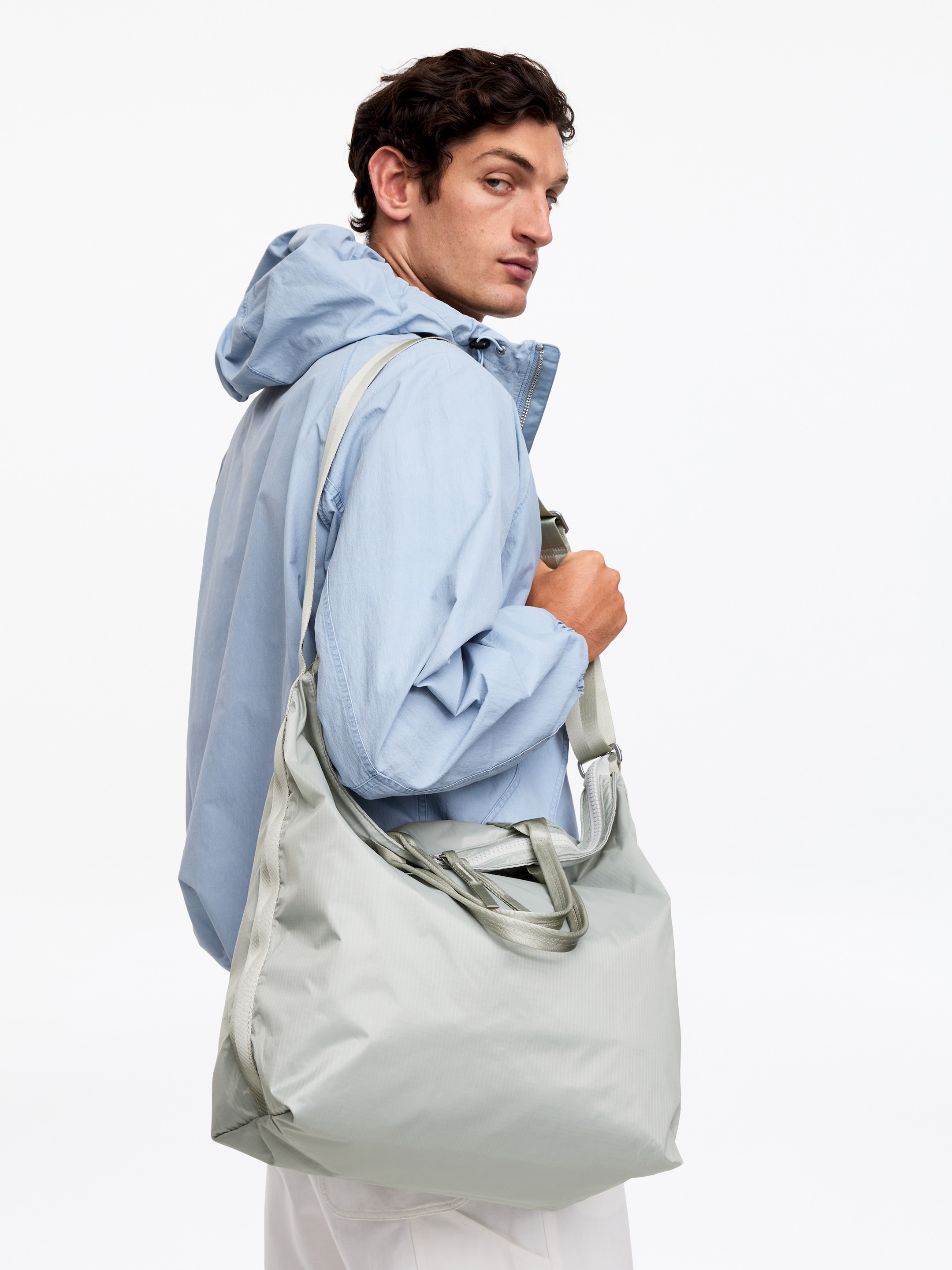 Ripstop Messenger Bag - Sage Green - Men - StillMedia/Lookbook - 5