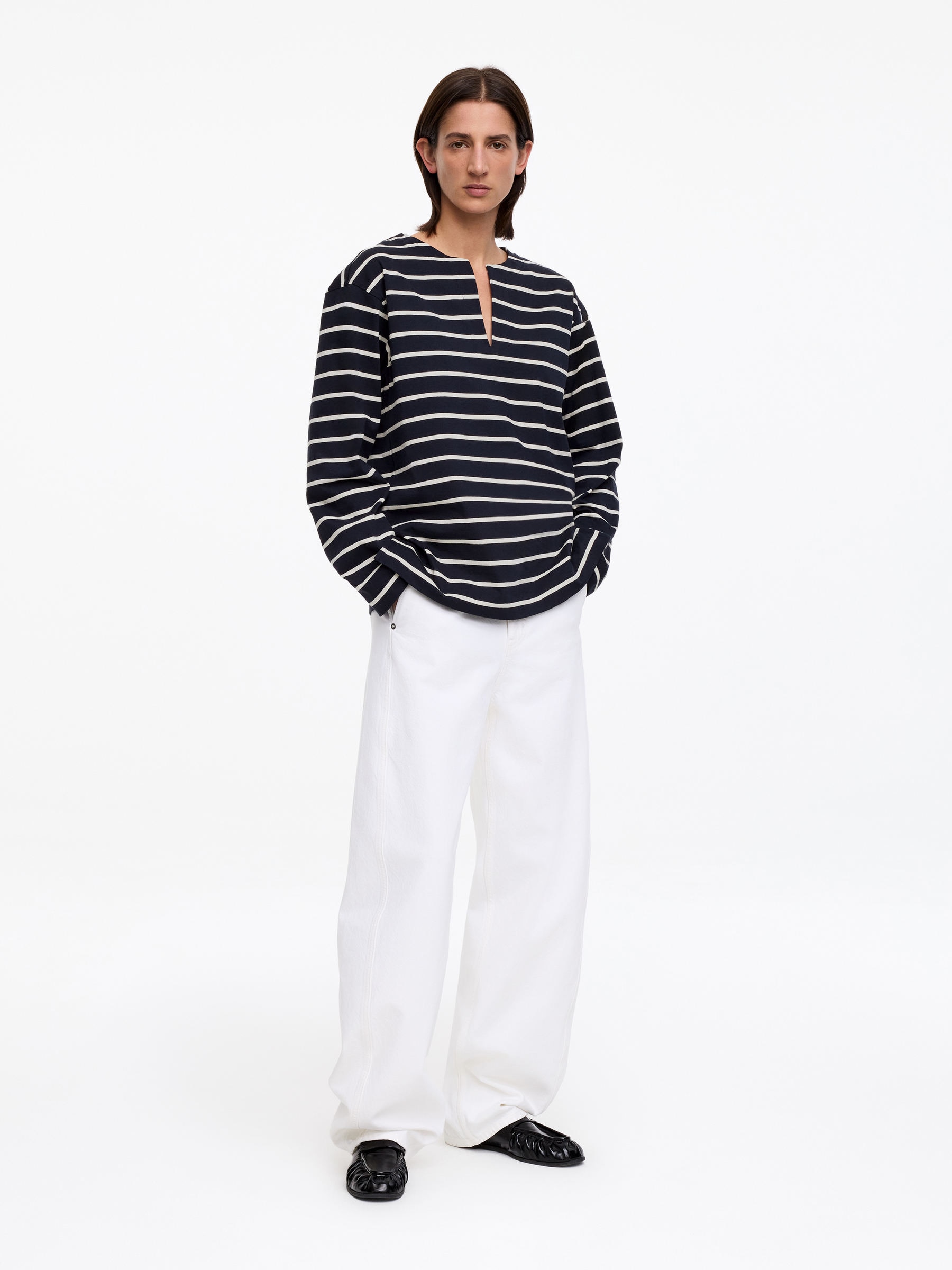 Long-Sleeve Top - Dark Blue - Loose fit - Women - StillMedia/Lookbook - 7