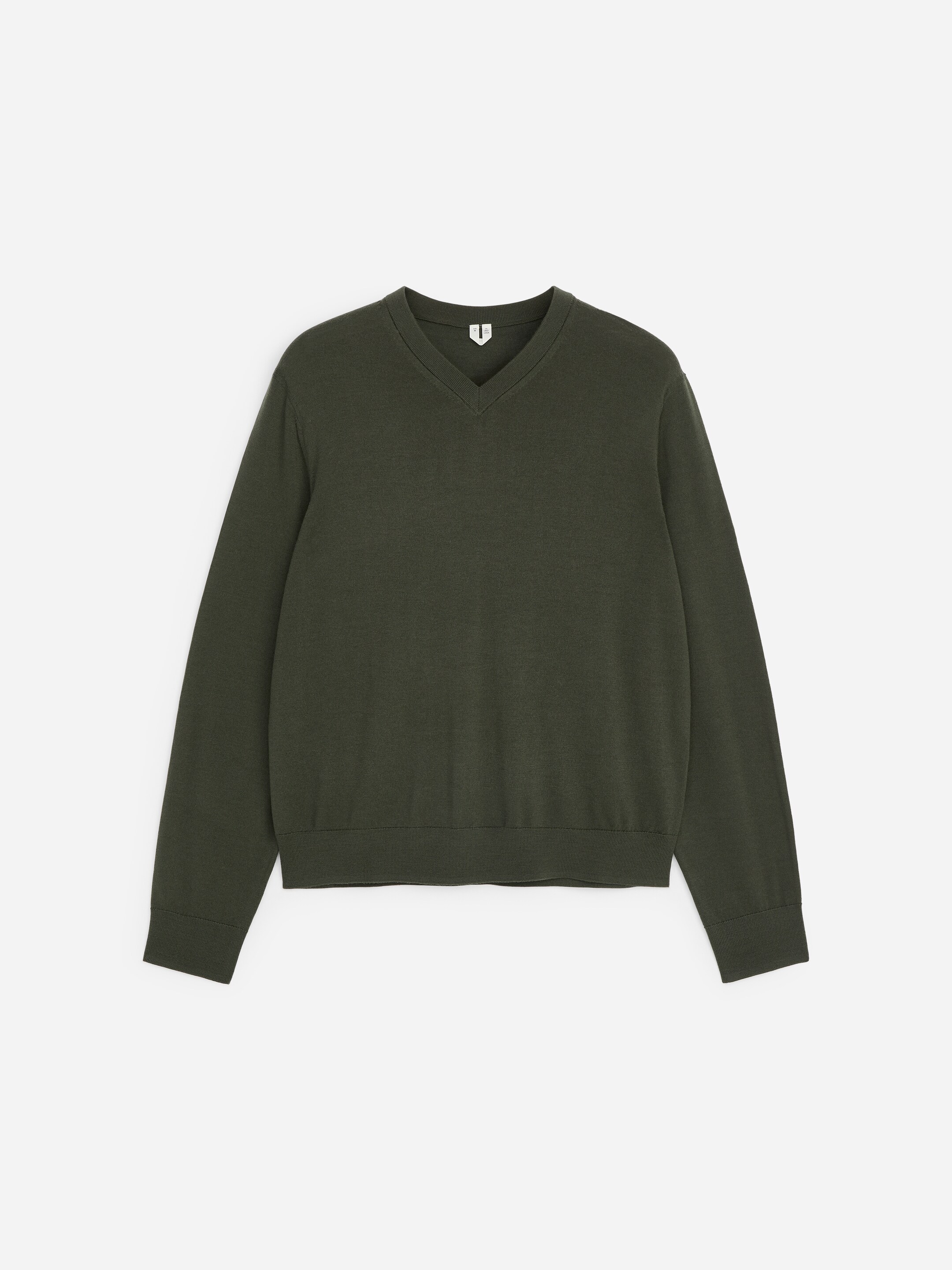 Merino V-Neck Jumper - Dark Green - Regular fit - Men - StillMedia/DescriptiveStillLife - 1