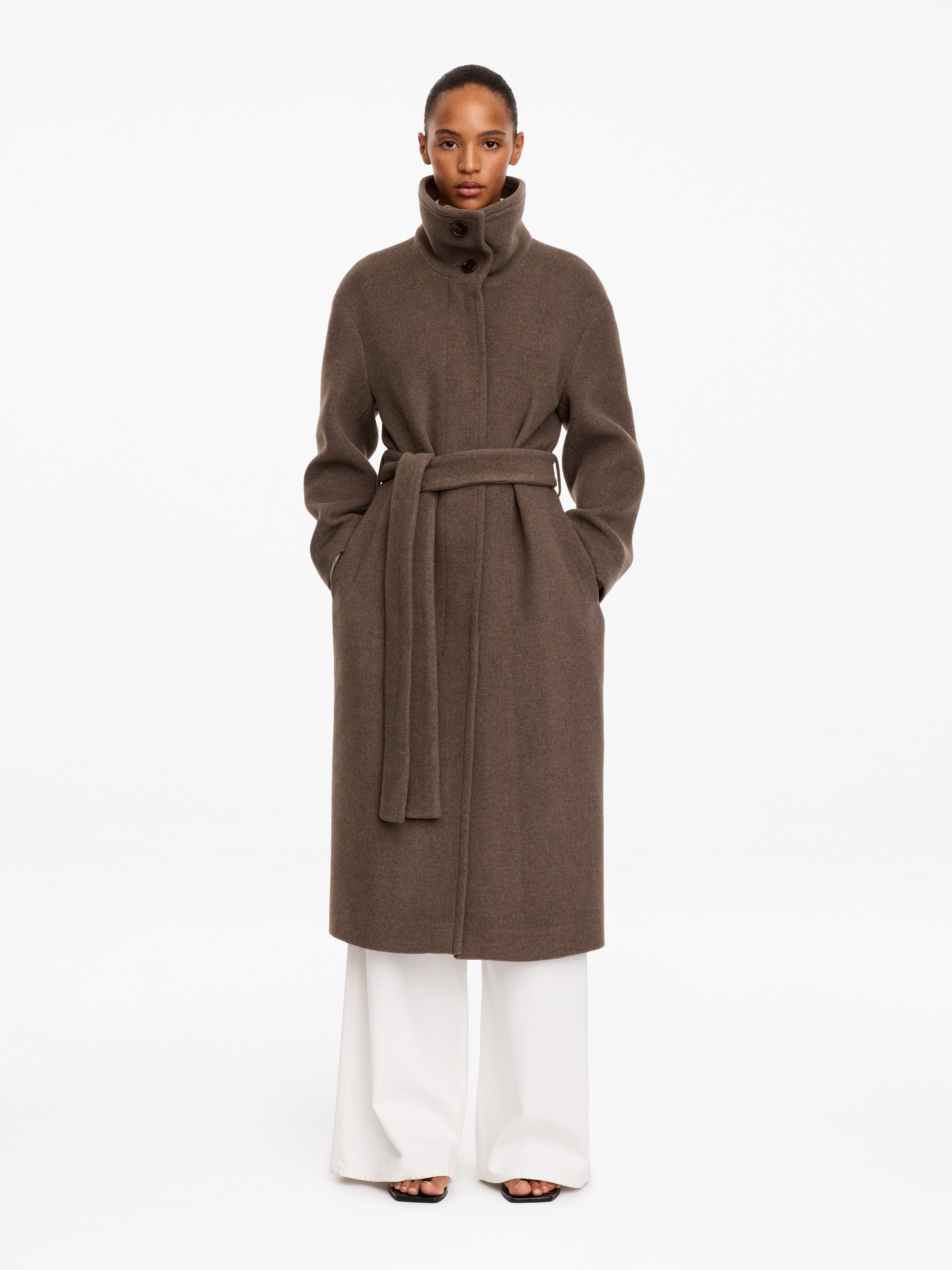 Cappotto con cintura in misto lana - Talpa/Nero