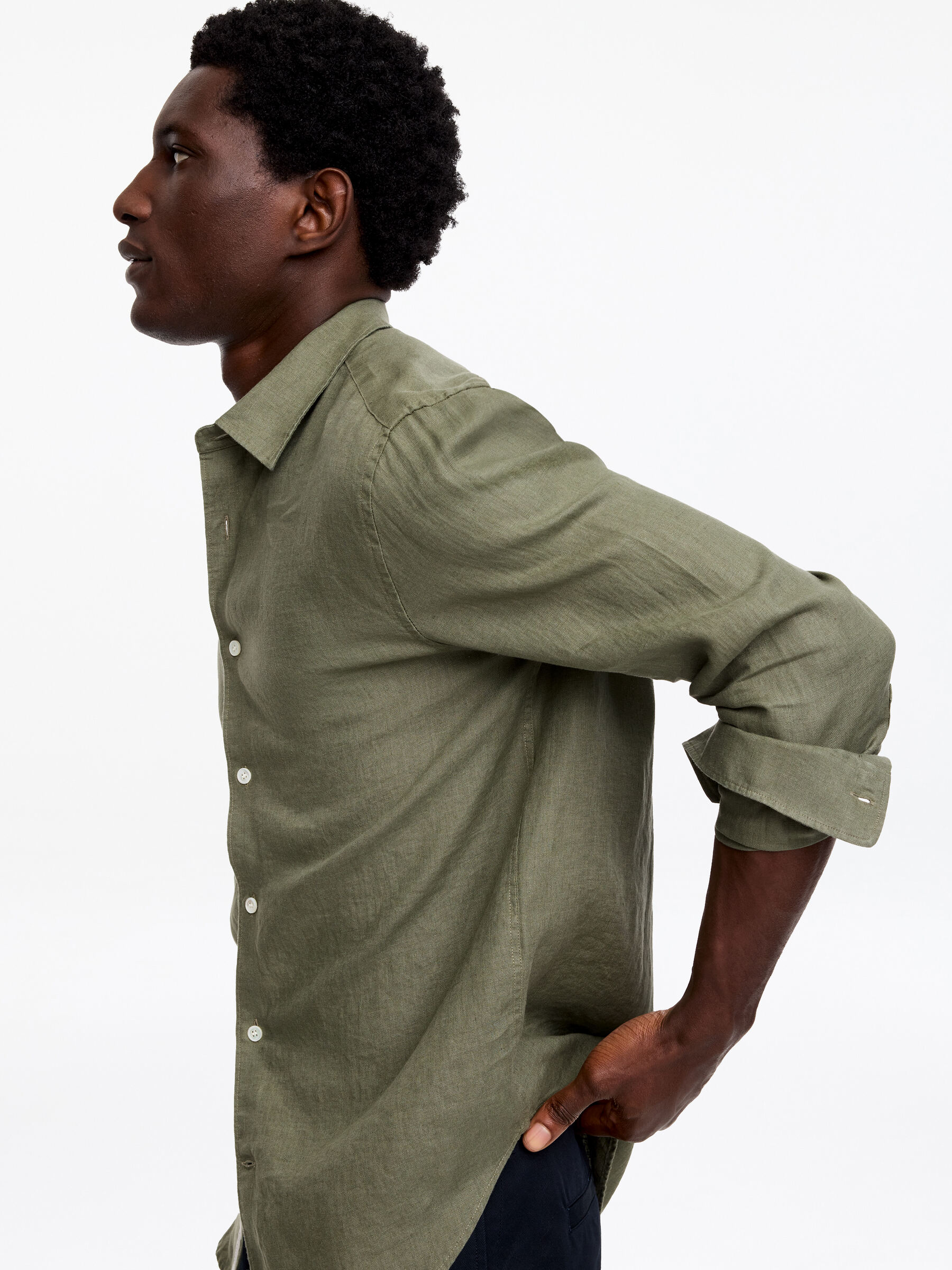 Linen Shirt - Khaki Green - Regular fit - Men - StillMedia/Lookbook - 2