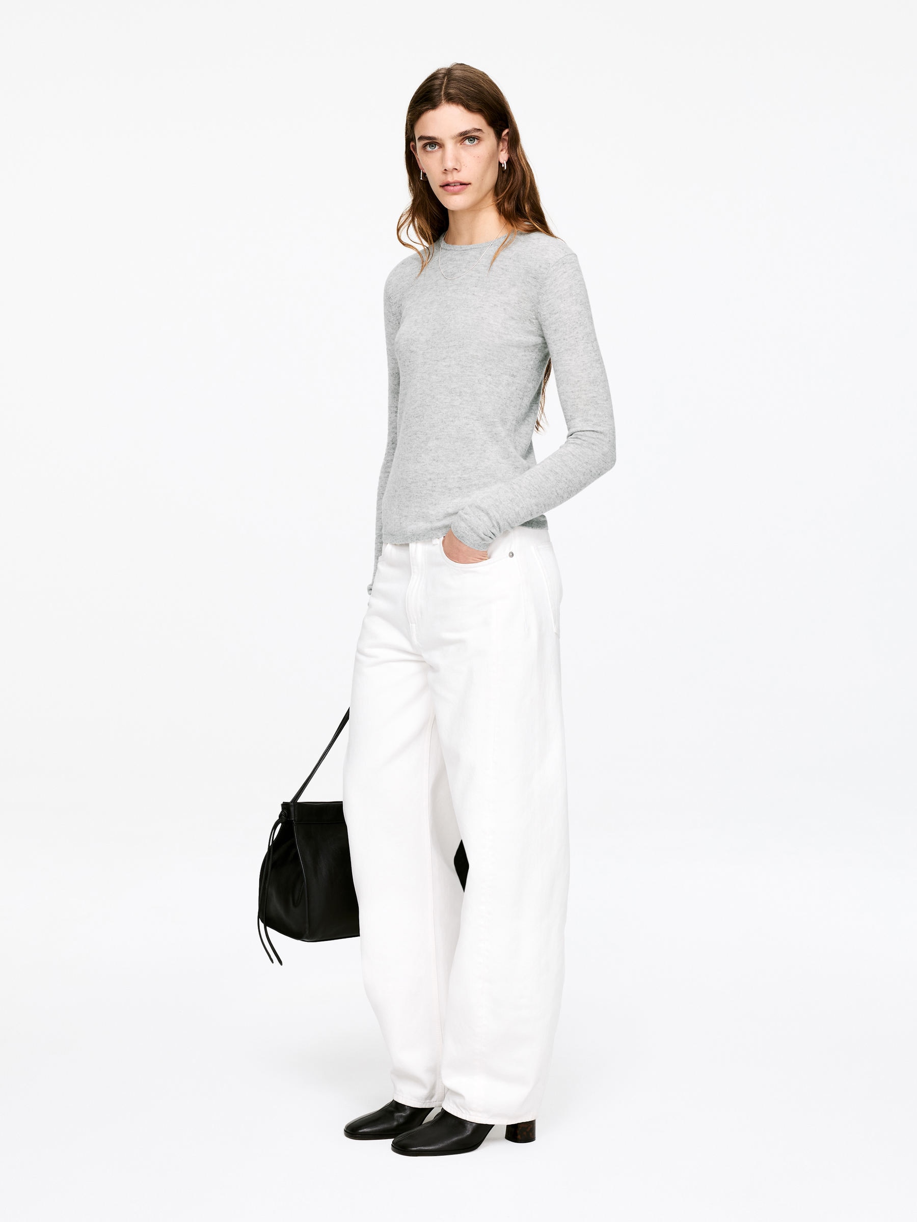 Pure Cashmere Jumper - Grey - Regular fit - Women - StillMedia/Lookbook - 6