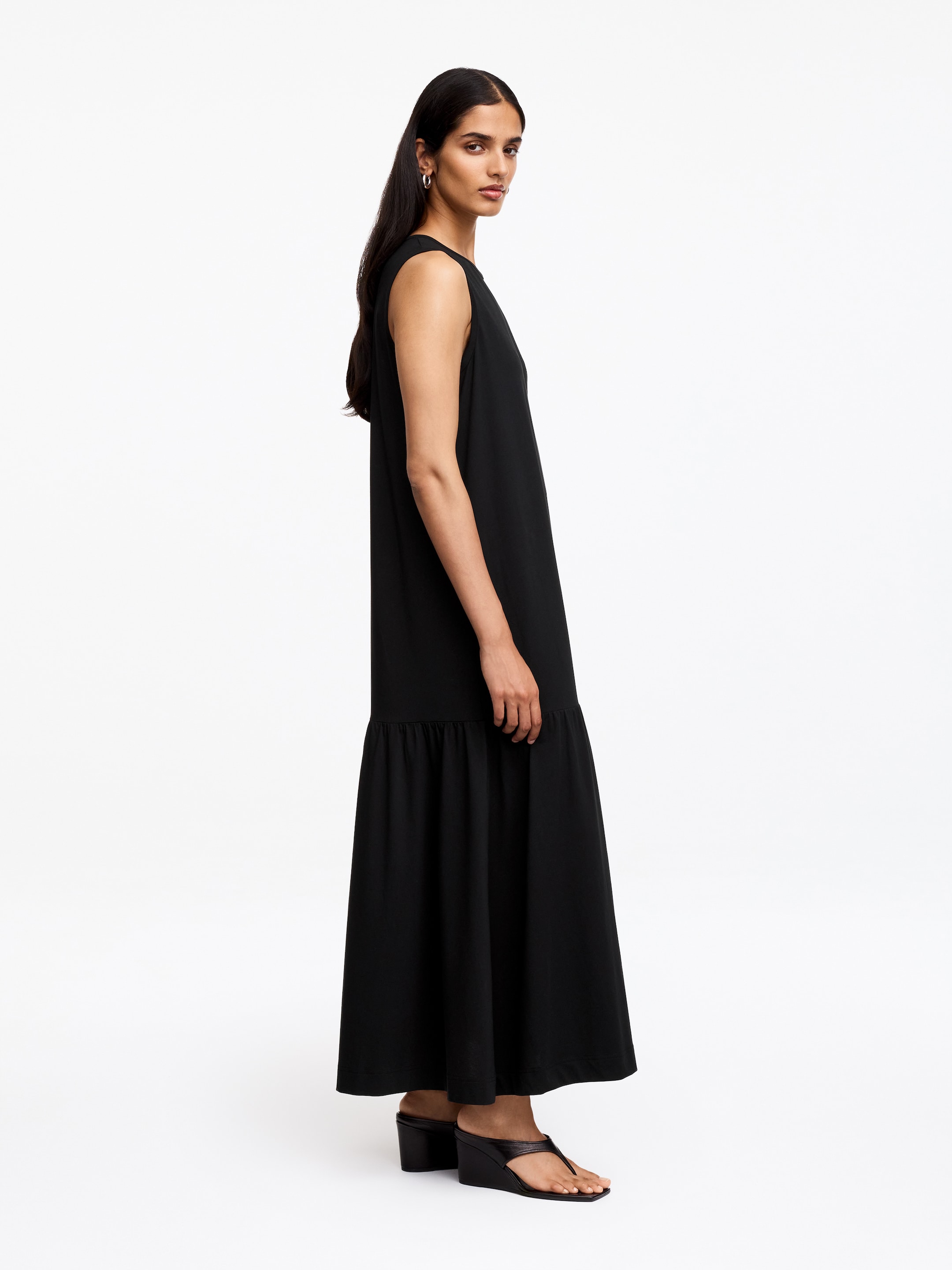 Sleeveless Midi Dress - Black - Regular fit - Women - StillMedia/Lookbook - 4