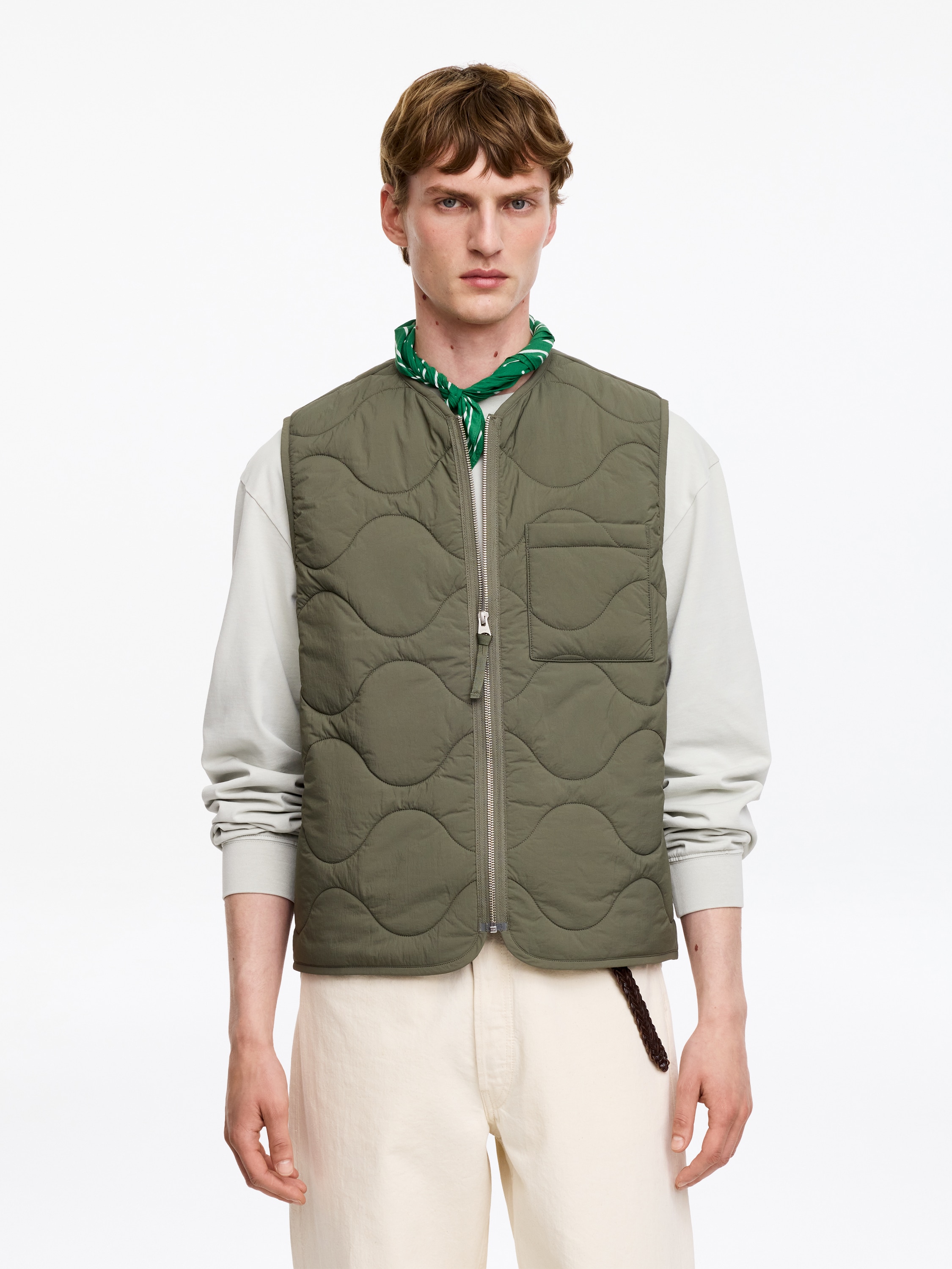 2-in-1 Quilted Liner Vest – Khaki Green – ARKET WW