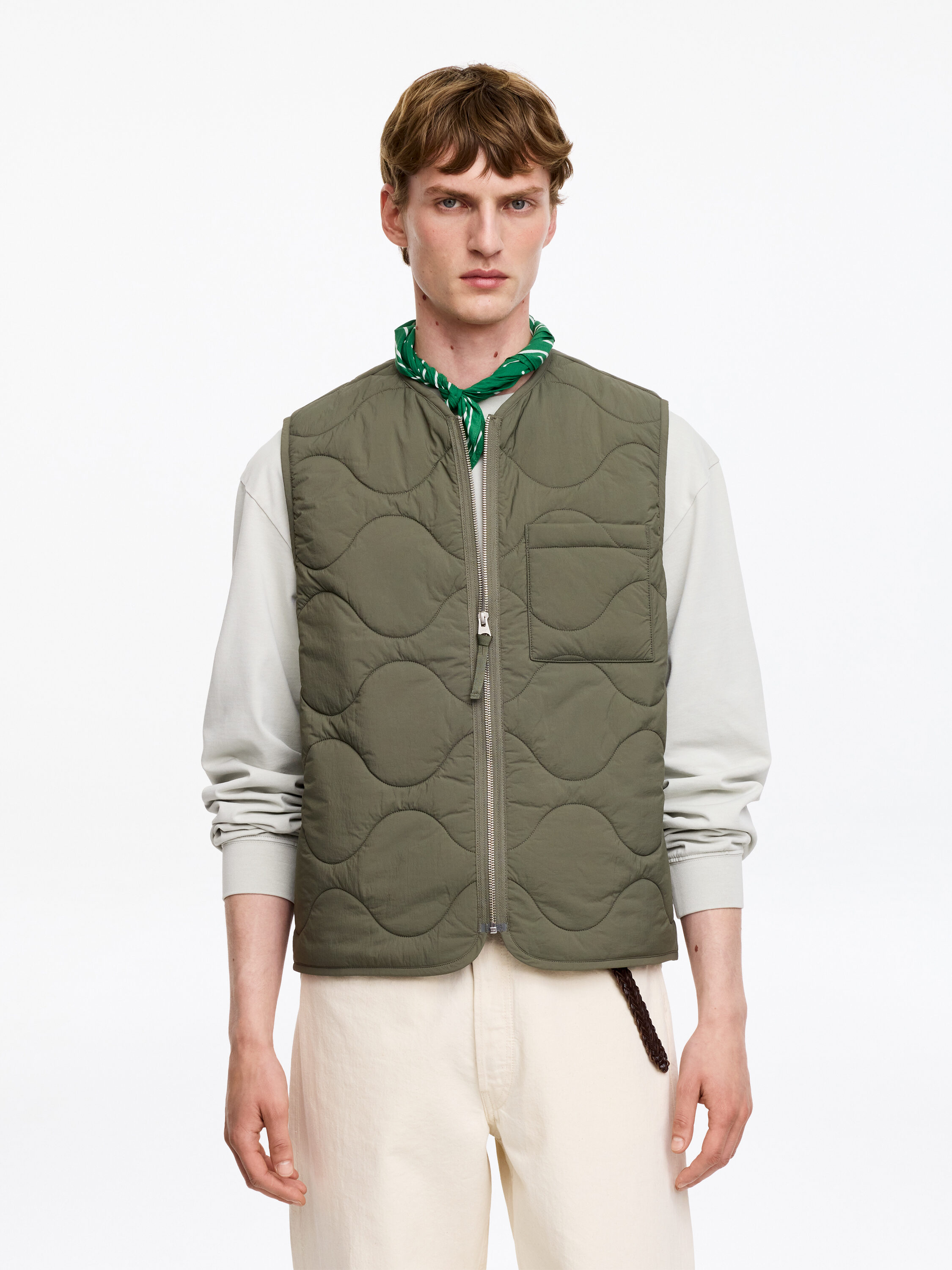 Quilted Liner Vest – Khaki Green – ARKET DK