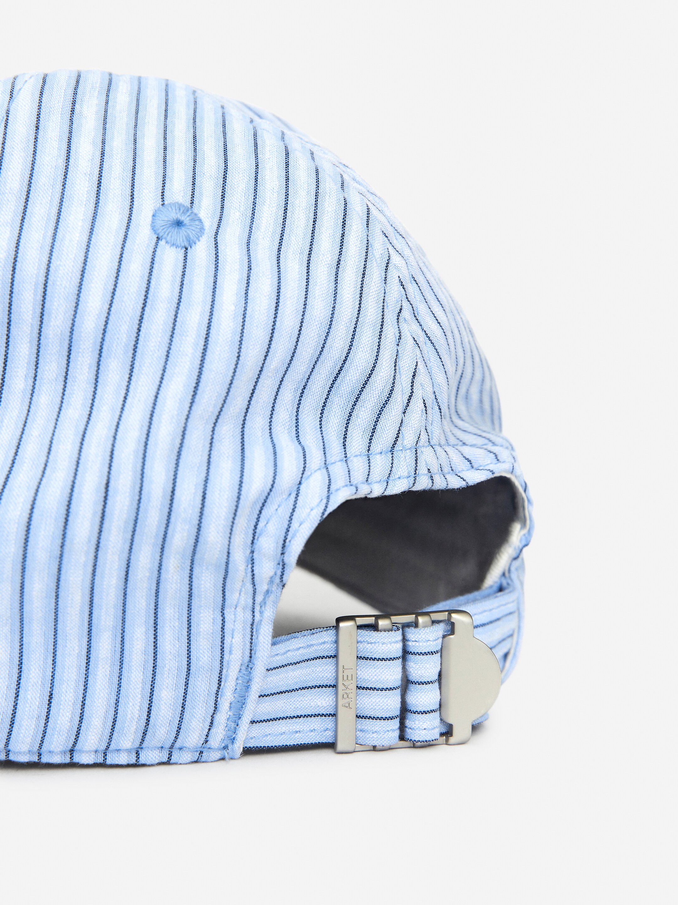 Преглед на по-голямо изображение: Шапка от сийсъкър - Светлосиньо/Райе - ЖЕНИ | H&M BG 3