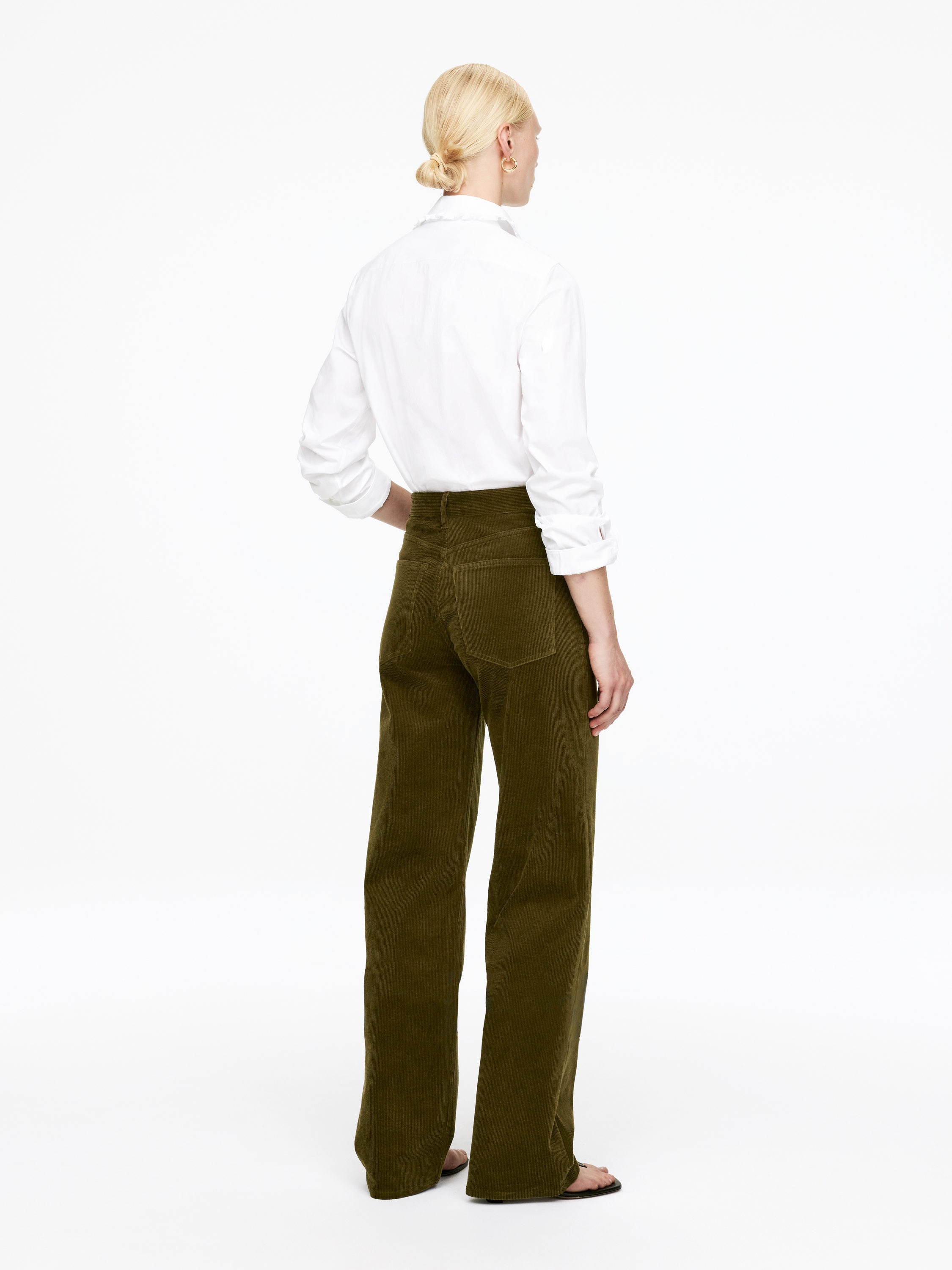 CORAL Corduroy Wide Jeans - Dark Khaki Green - Relaxed fit - Women - StillMedia/Lookbook - 5