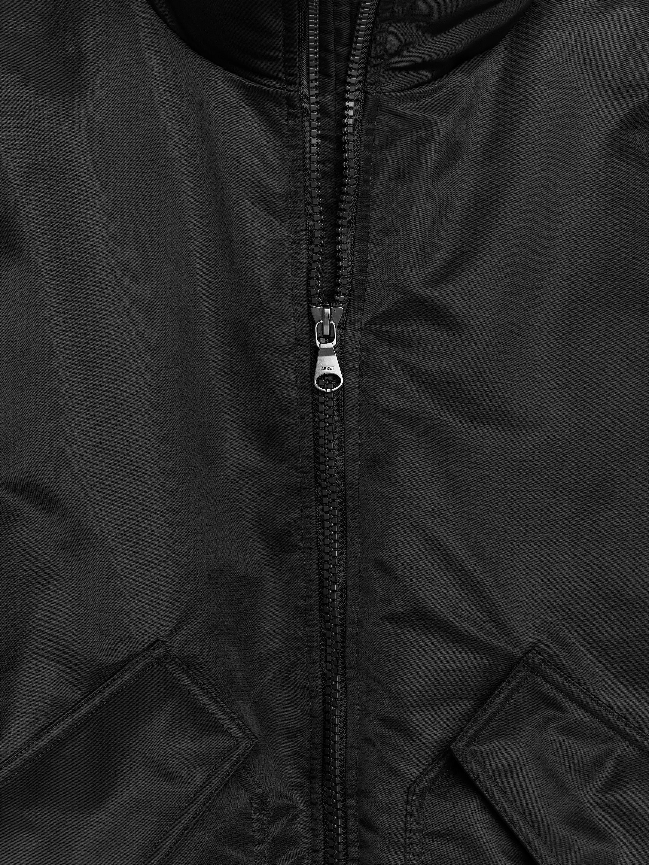 Bomberjacka i Upcycled Down - Svart - Oversized - Men - StillMedia/DescriptiveDetail - 2