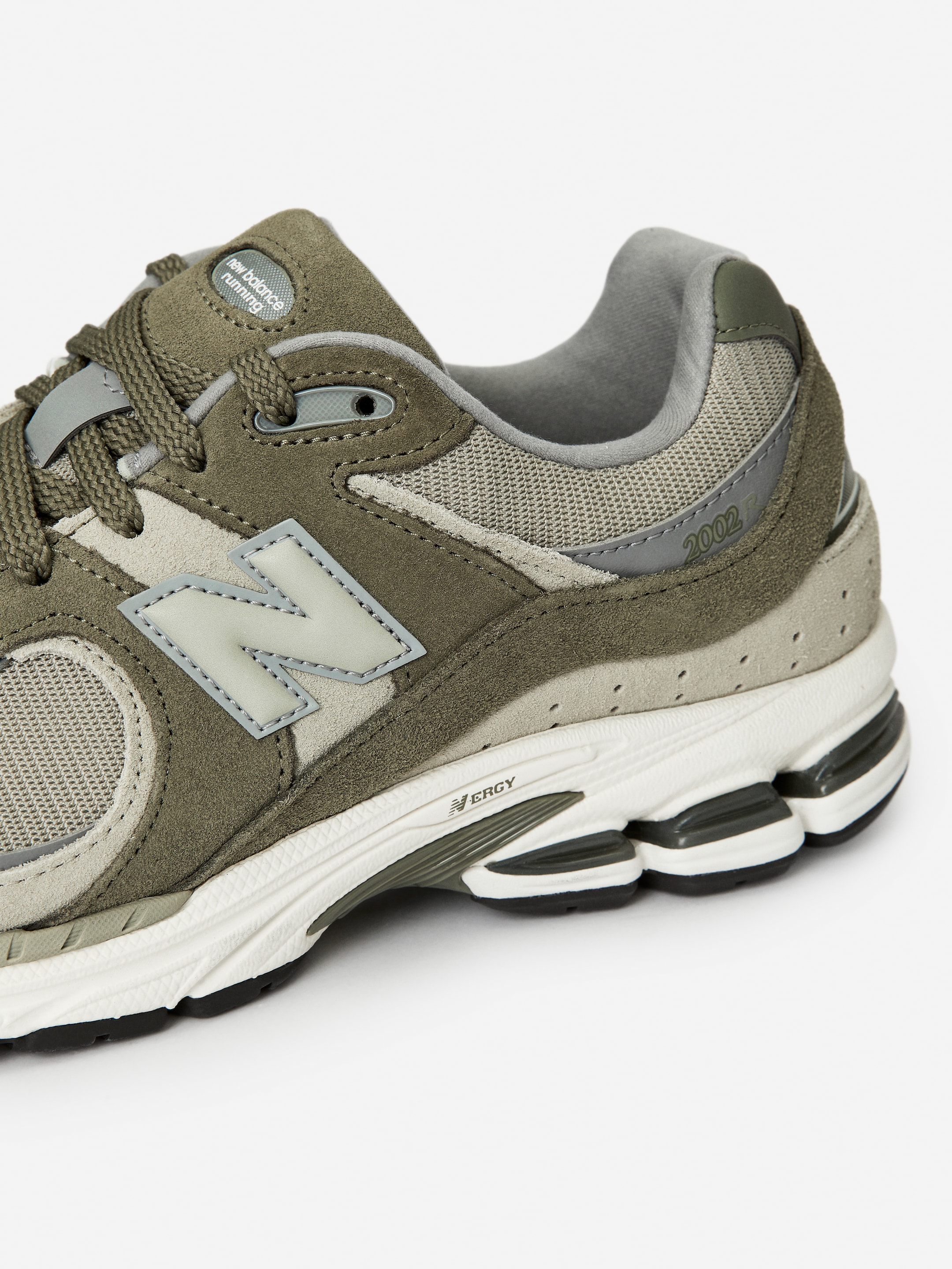 New Balance 2002R Trainers - Khaki Green - Men - StillMedia/DescriptiveDetail - 1