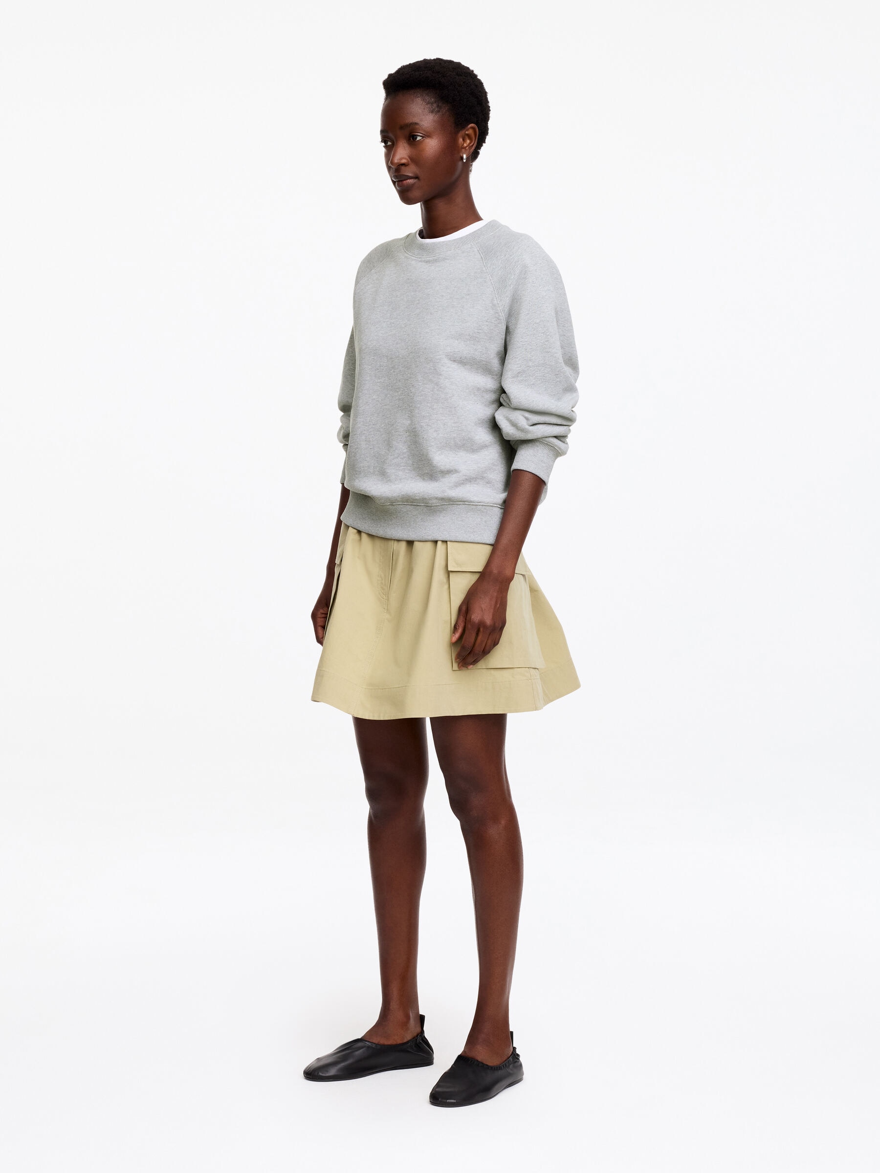 Terry Sweatshirt - Grey Melange - Regular fit - Women - StillMedia/Lookbook - 18