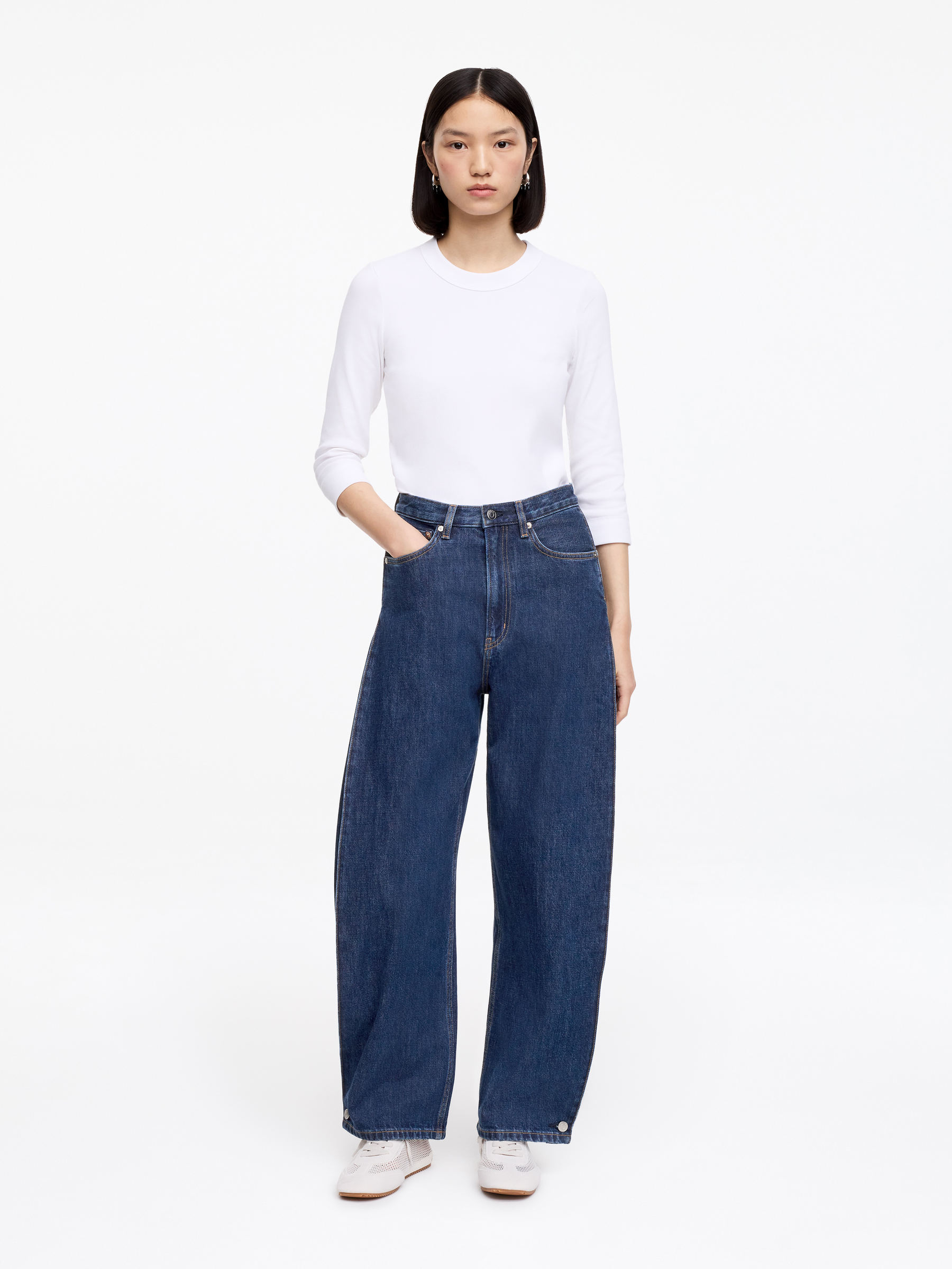 Curved-Leg Jeans-#2E3036-18186