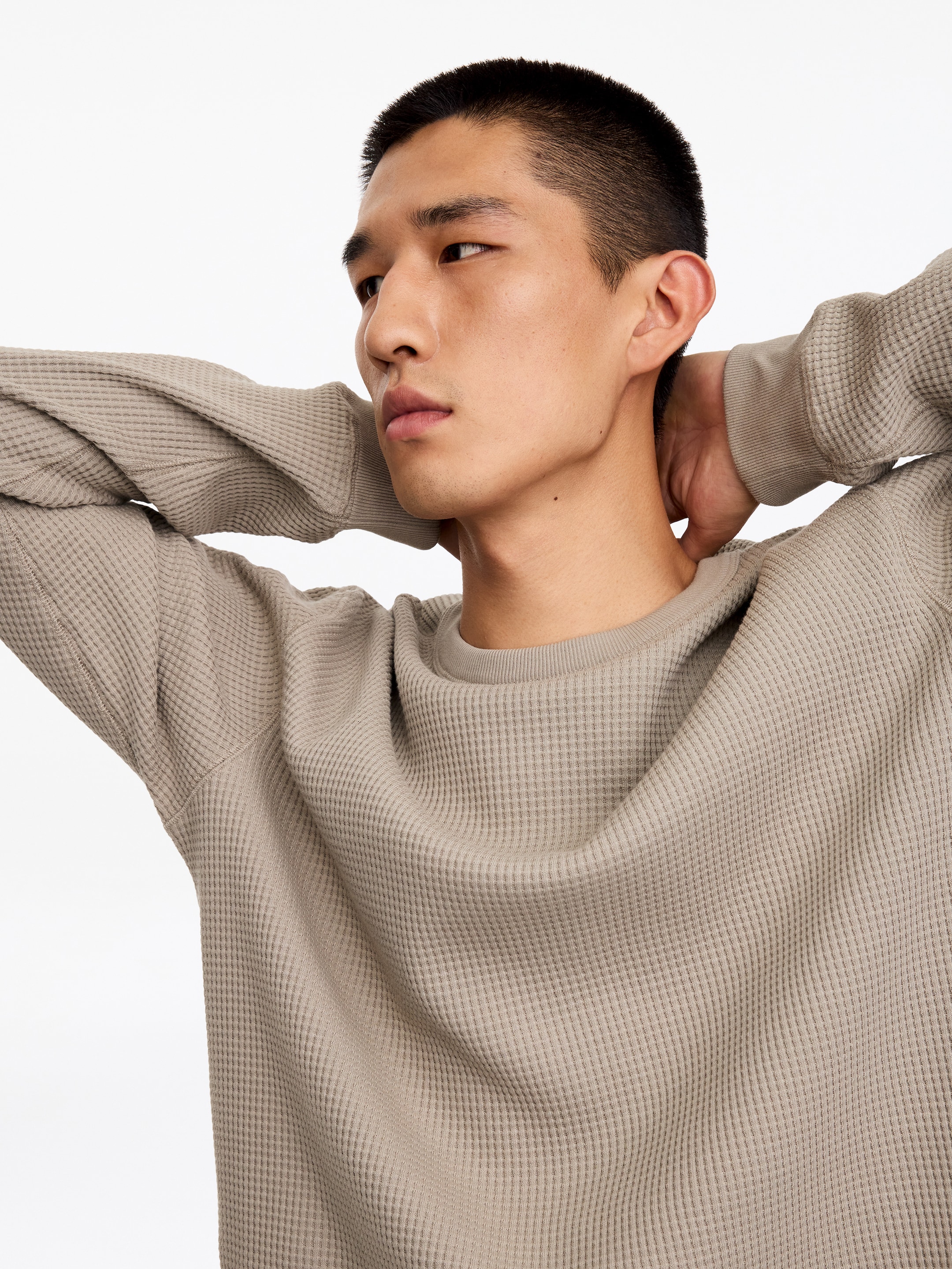 ARKET ACTIVE Oberteil mit Waffelstruktur - Graubraun - Regular Fit - men - StillMedia/Lookbook - 4